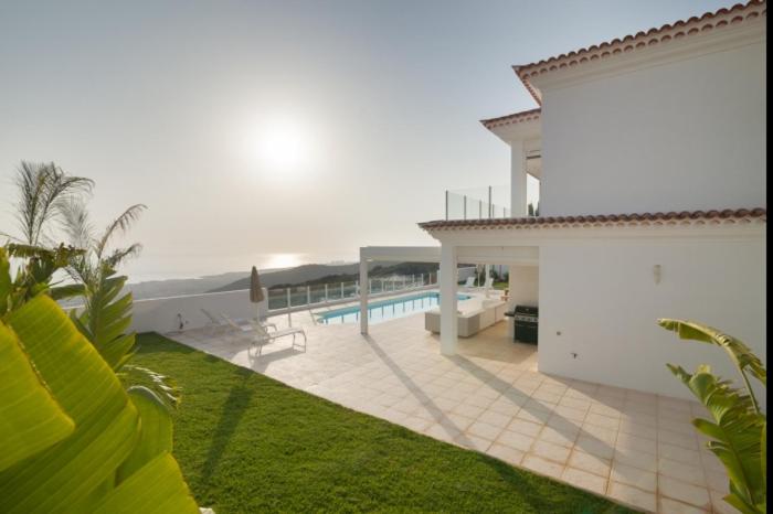 Villa Aqualuna