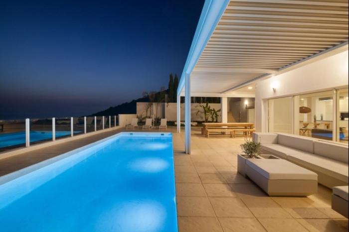 Villa Aqualuna