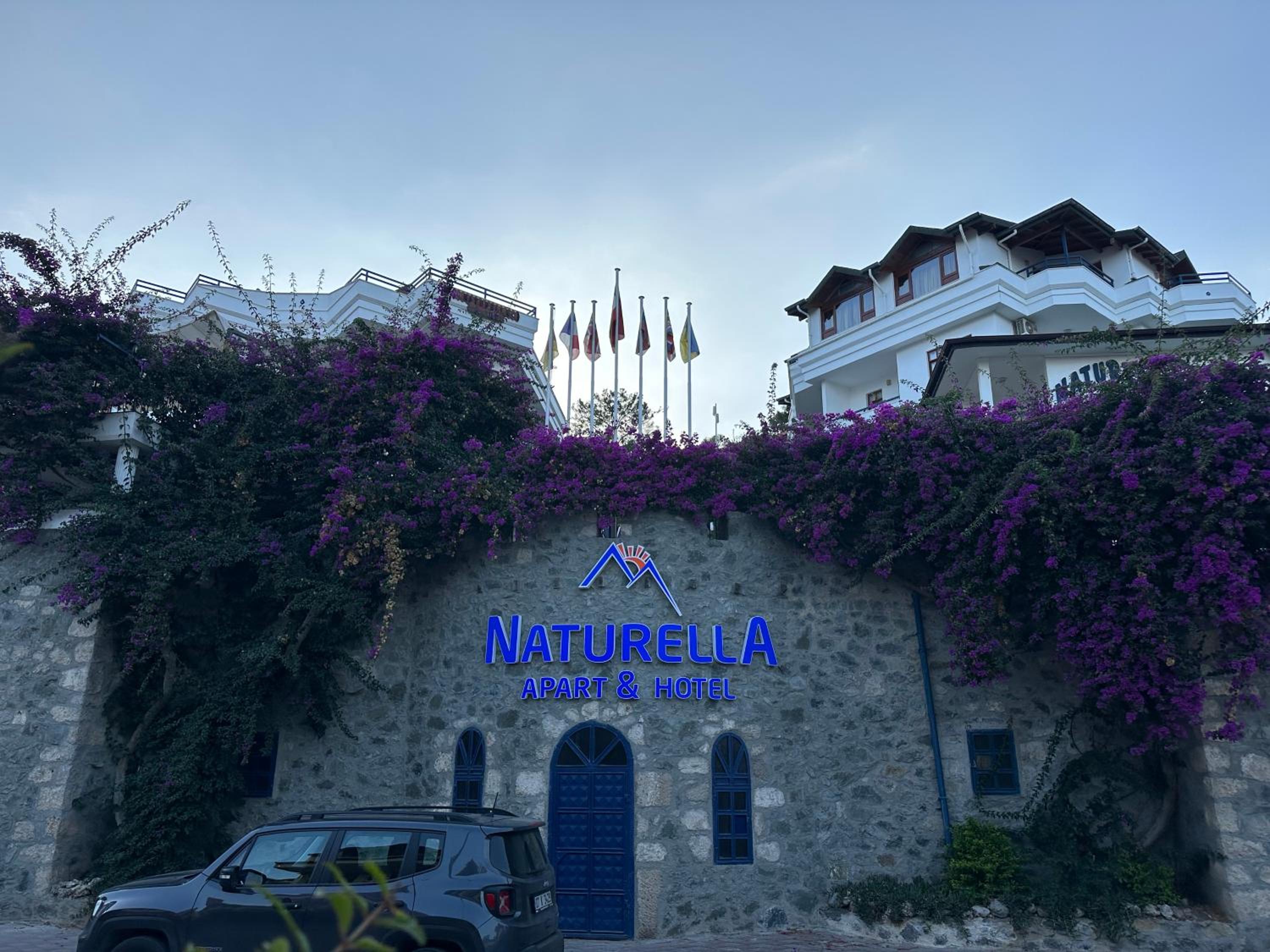 NATURELLA APART HOTEL - Image 22