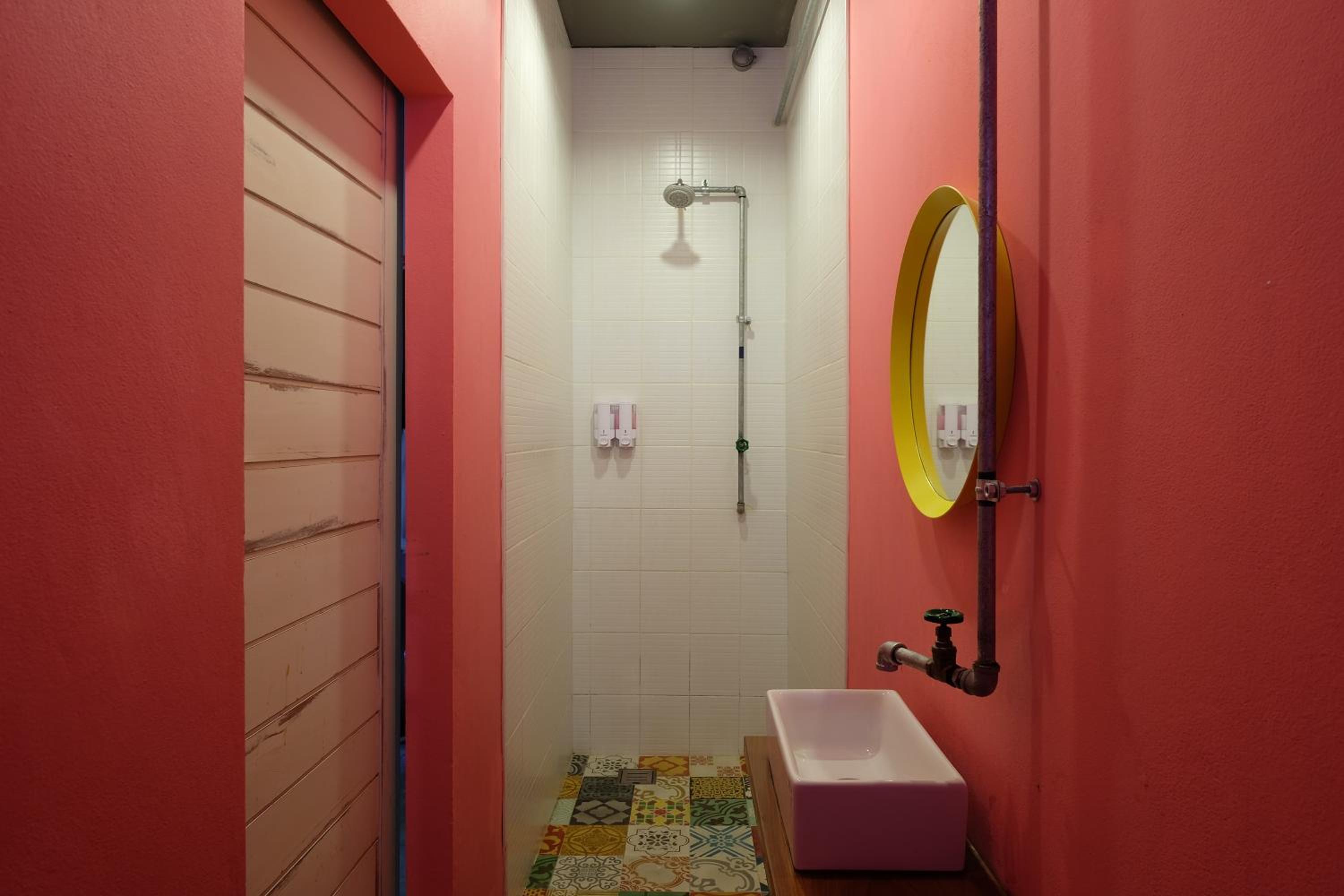 Bloo Hostel