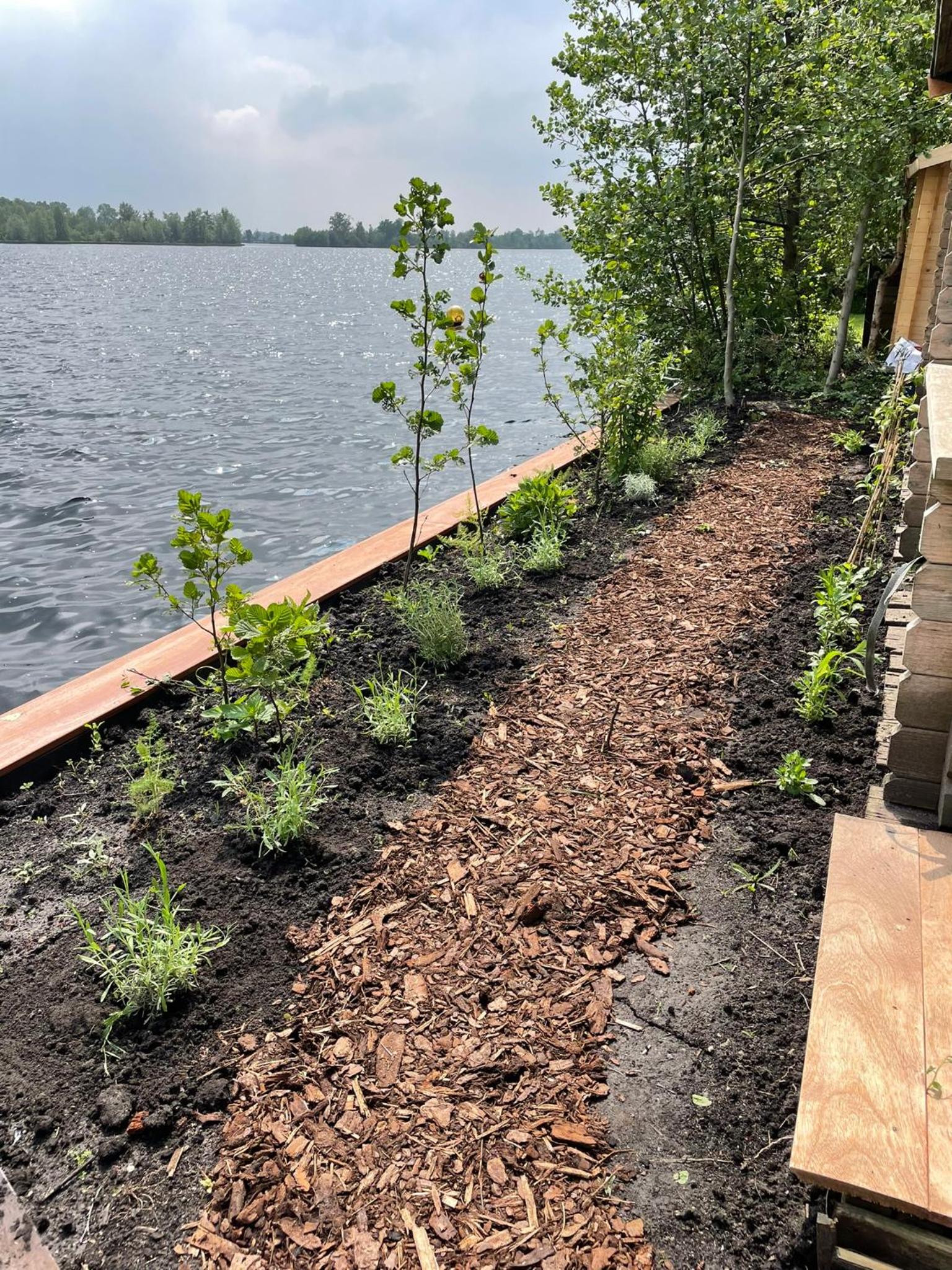 Luxury Experience in Off The Grid Lodge at an Amazing Lake Vinkeveense Plassen
