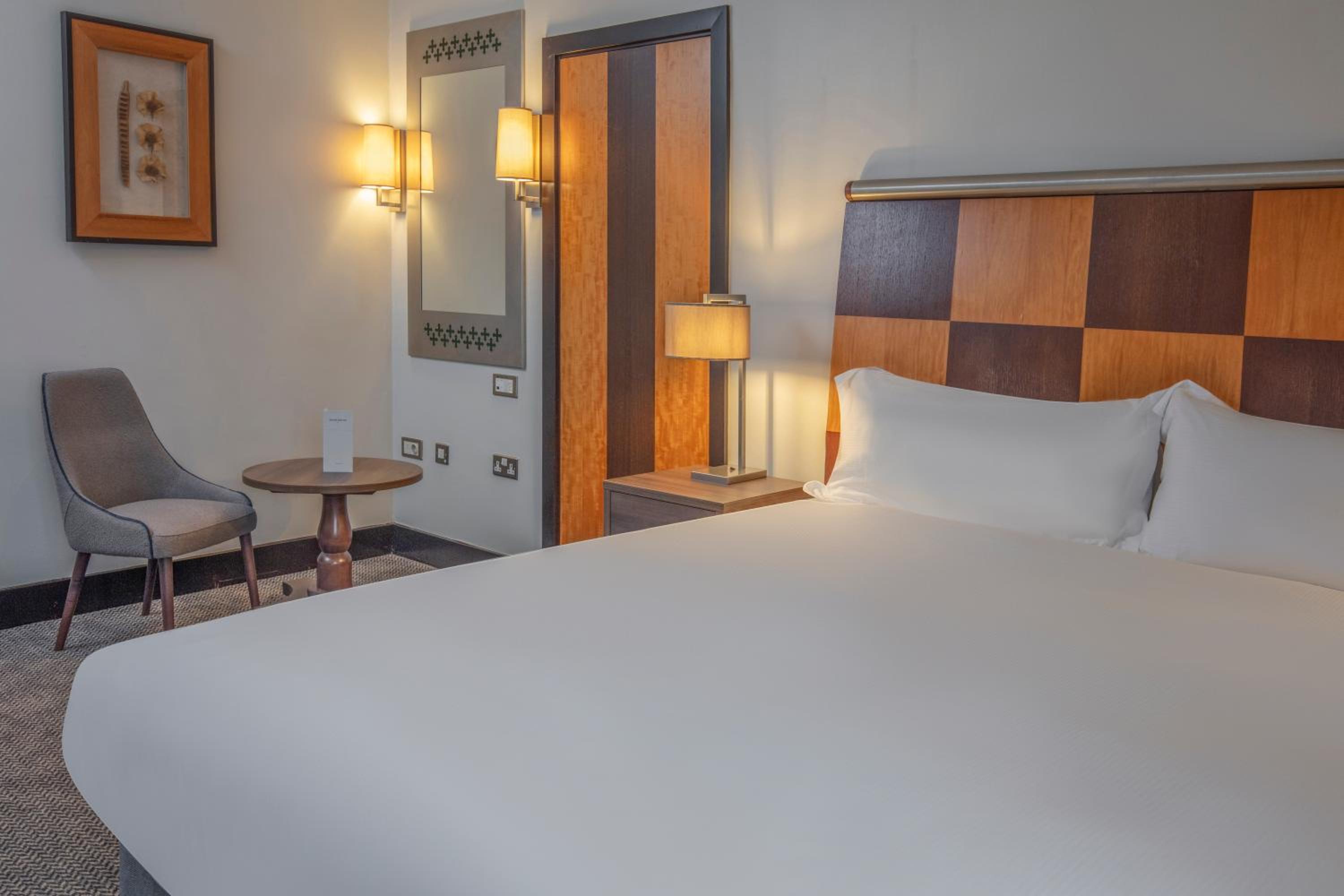 Crewe Vacations - Crewe Hall Hotel  Spa - Cheshire - Property Image 56