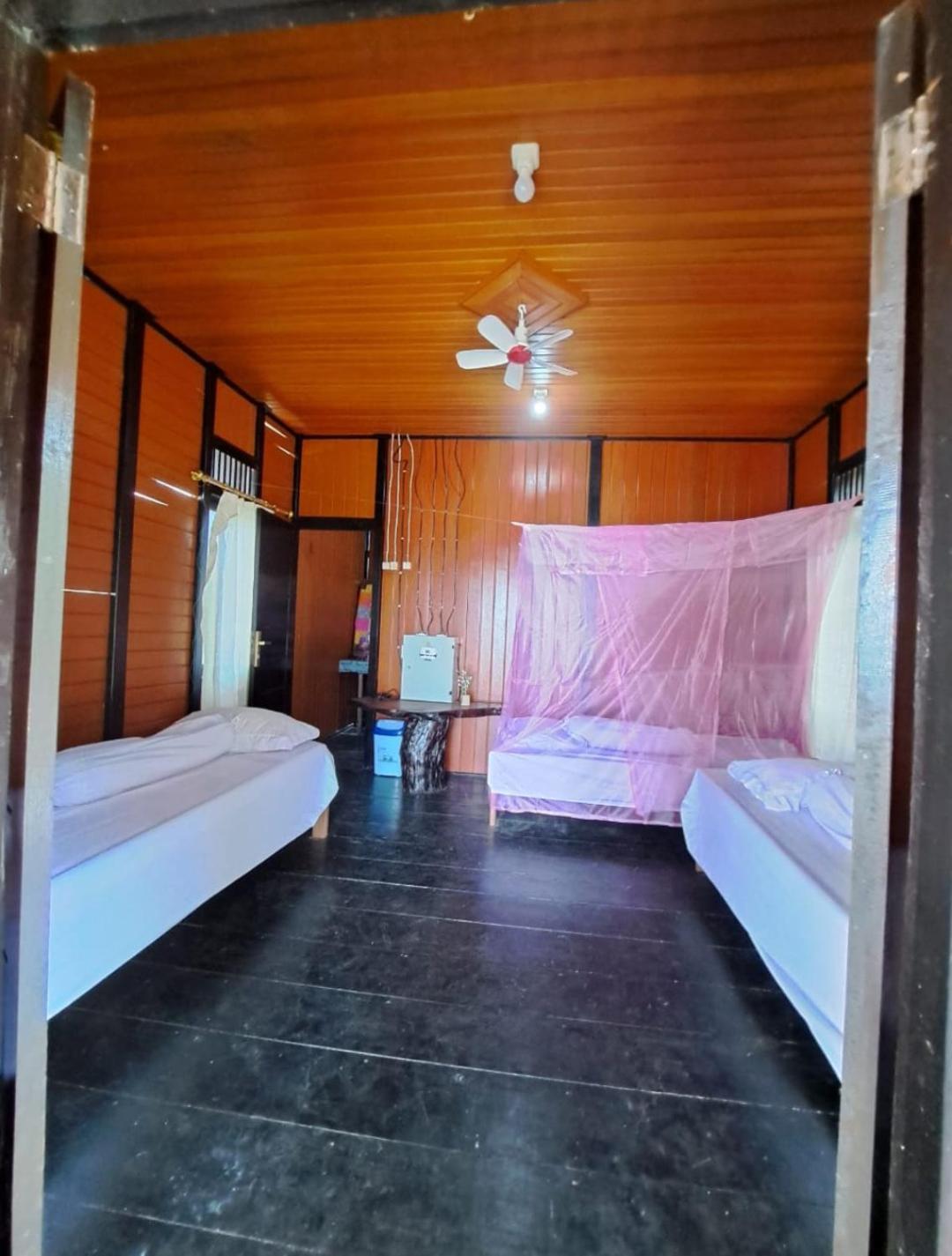 Misool Dayef Homestay