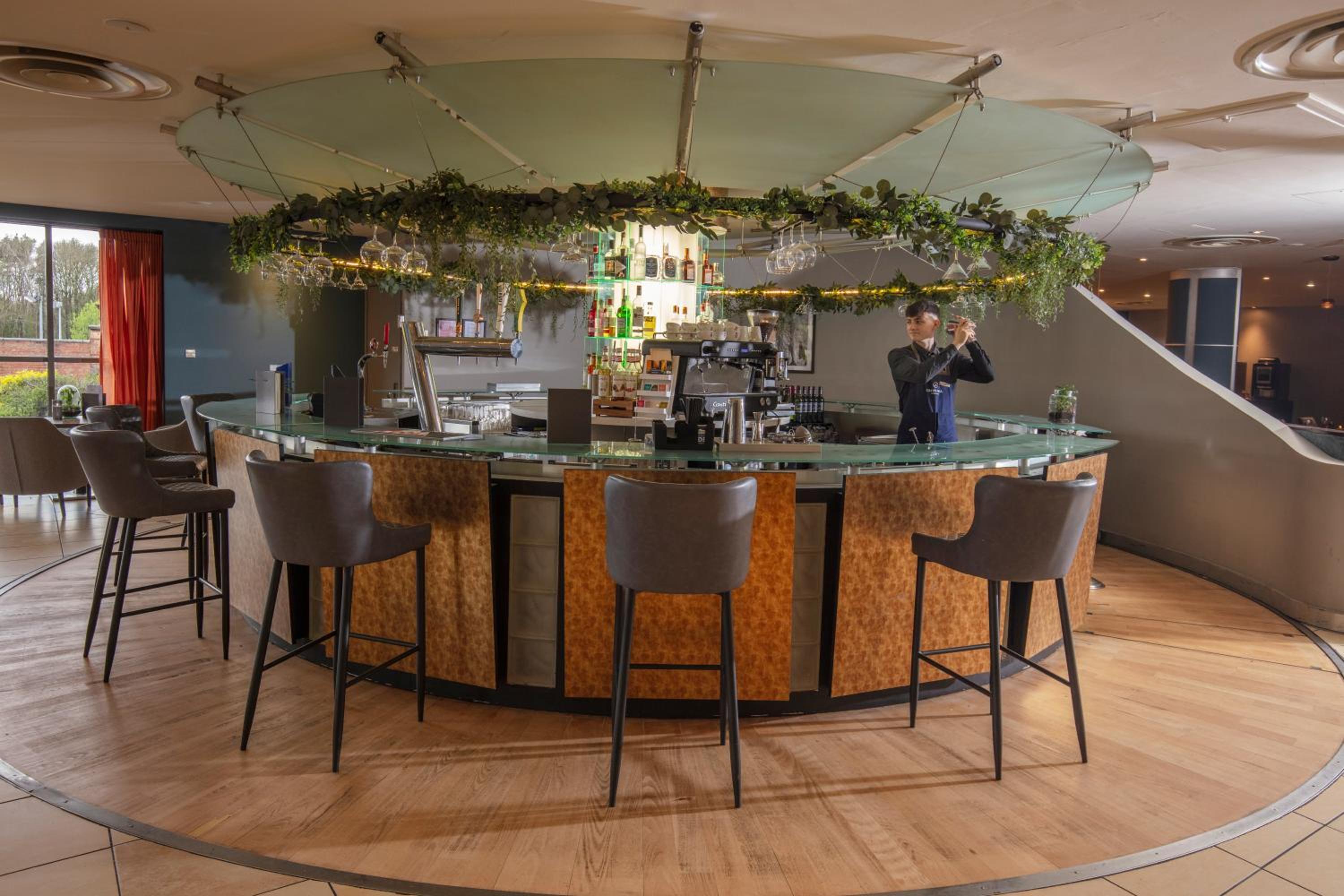 Crewe Vacations - Crewe Hall Hotel  Spa - Cheshire - Property Image 39