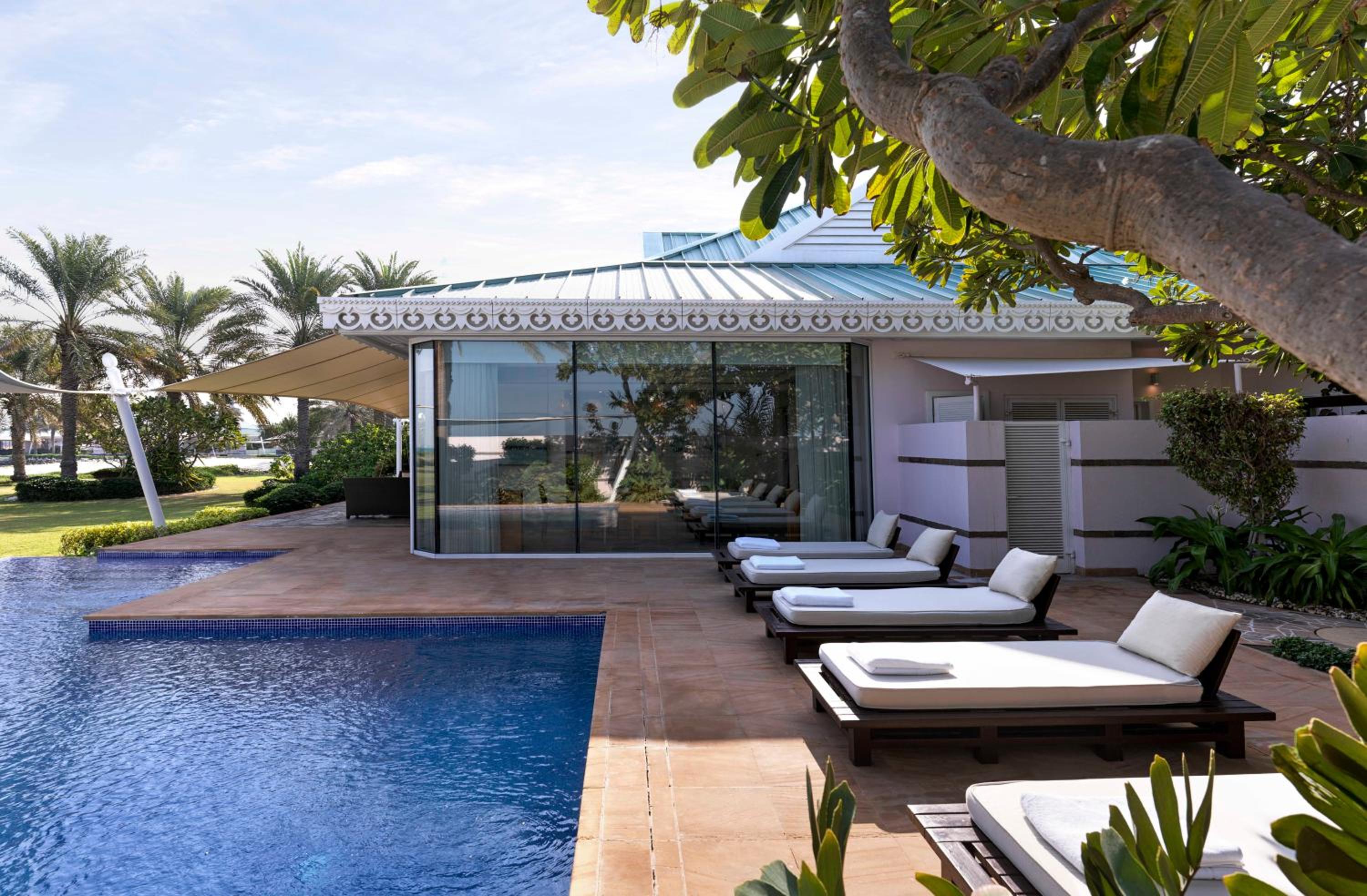 The Ritz-Carlton, Bahrain
