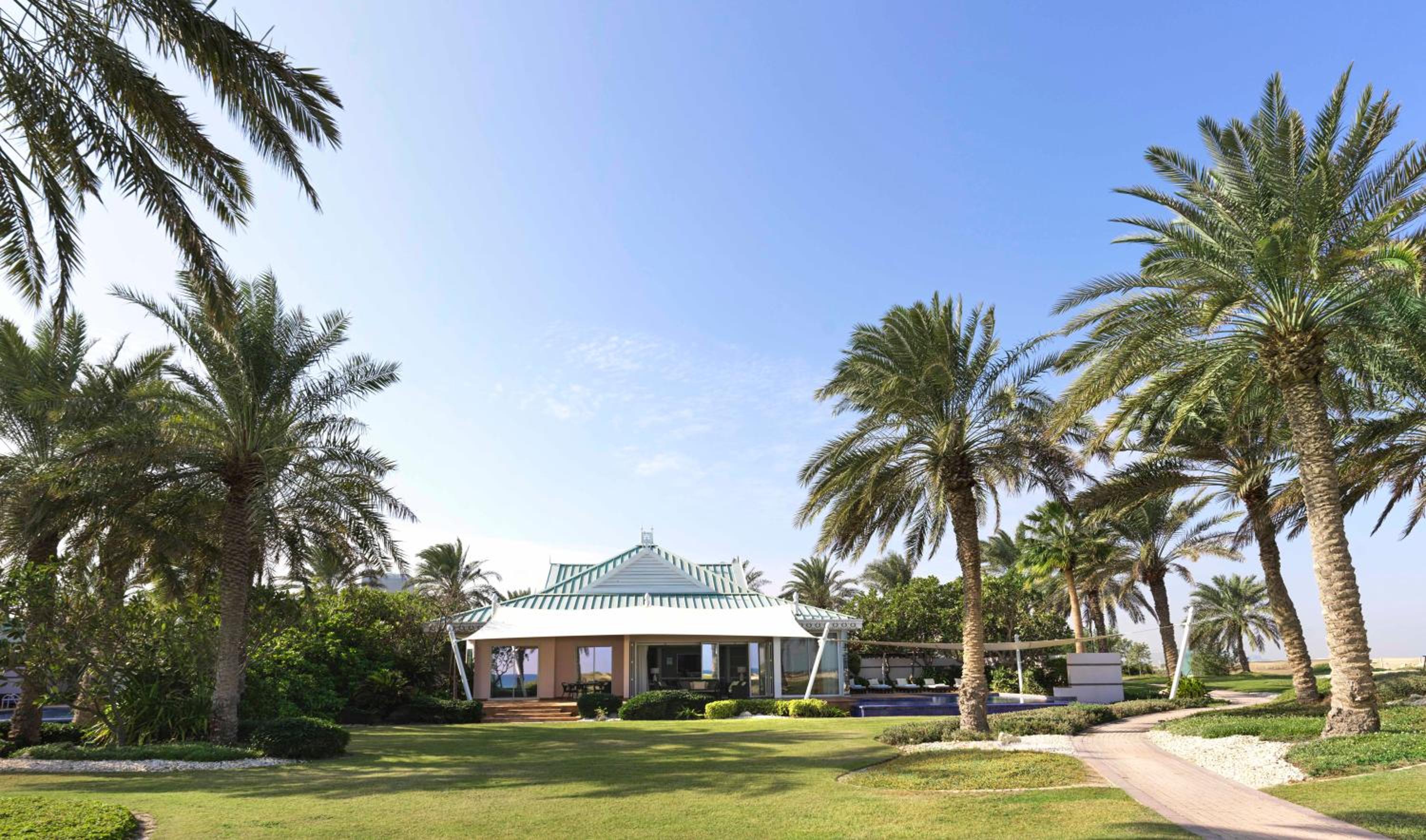 The Ritz-Carlton, Bahrain