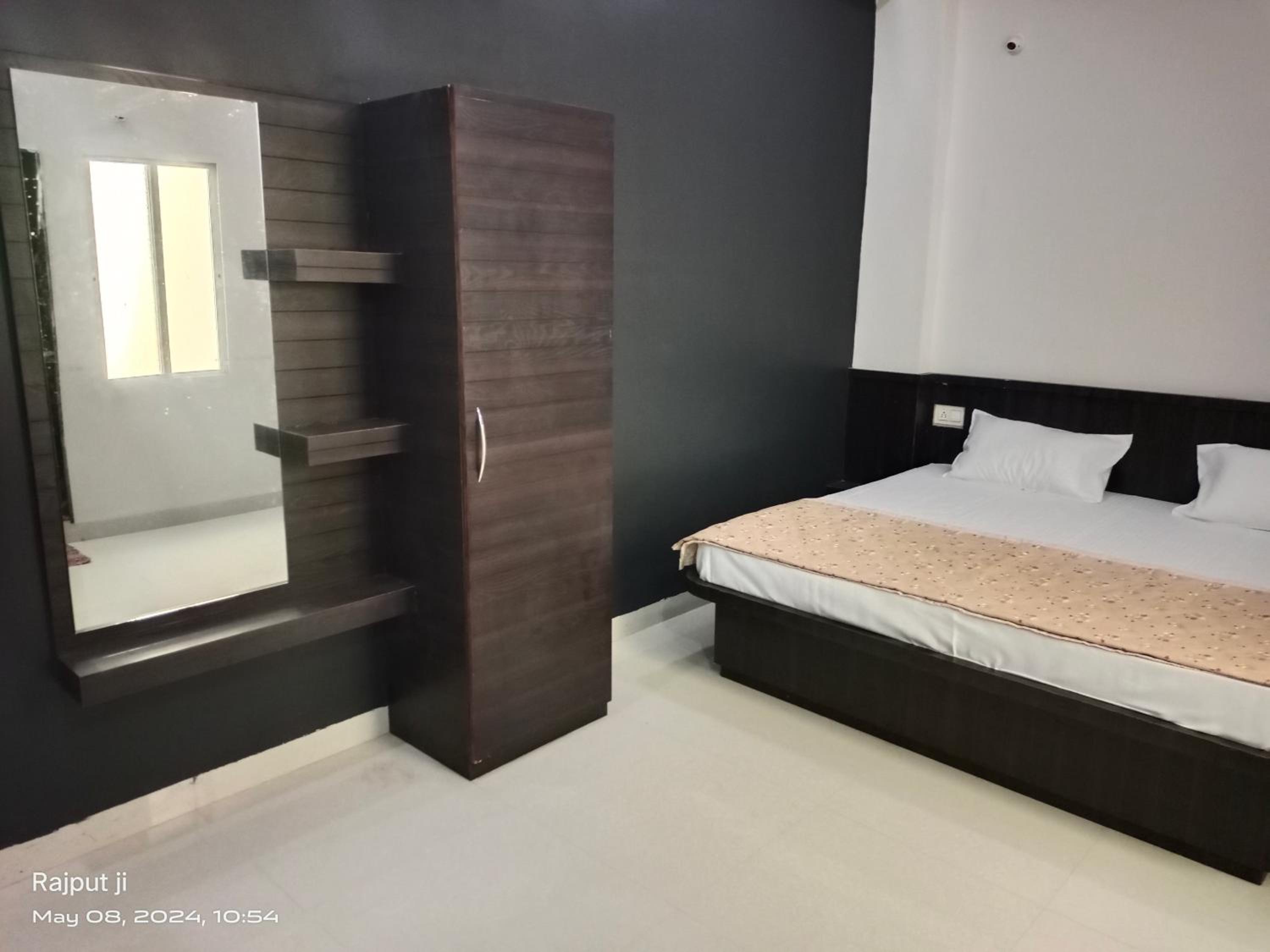 Hotel wellcome