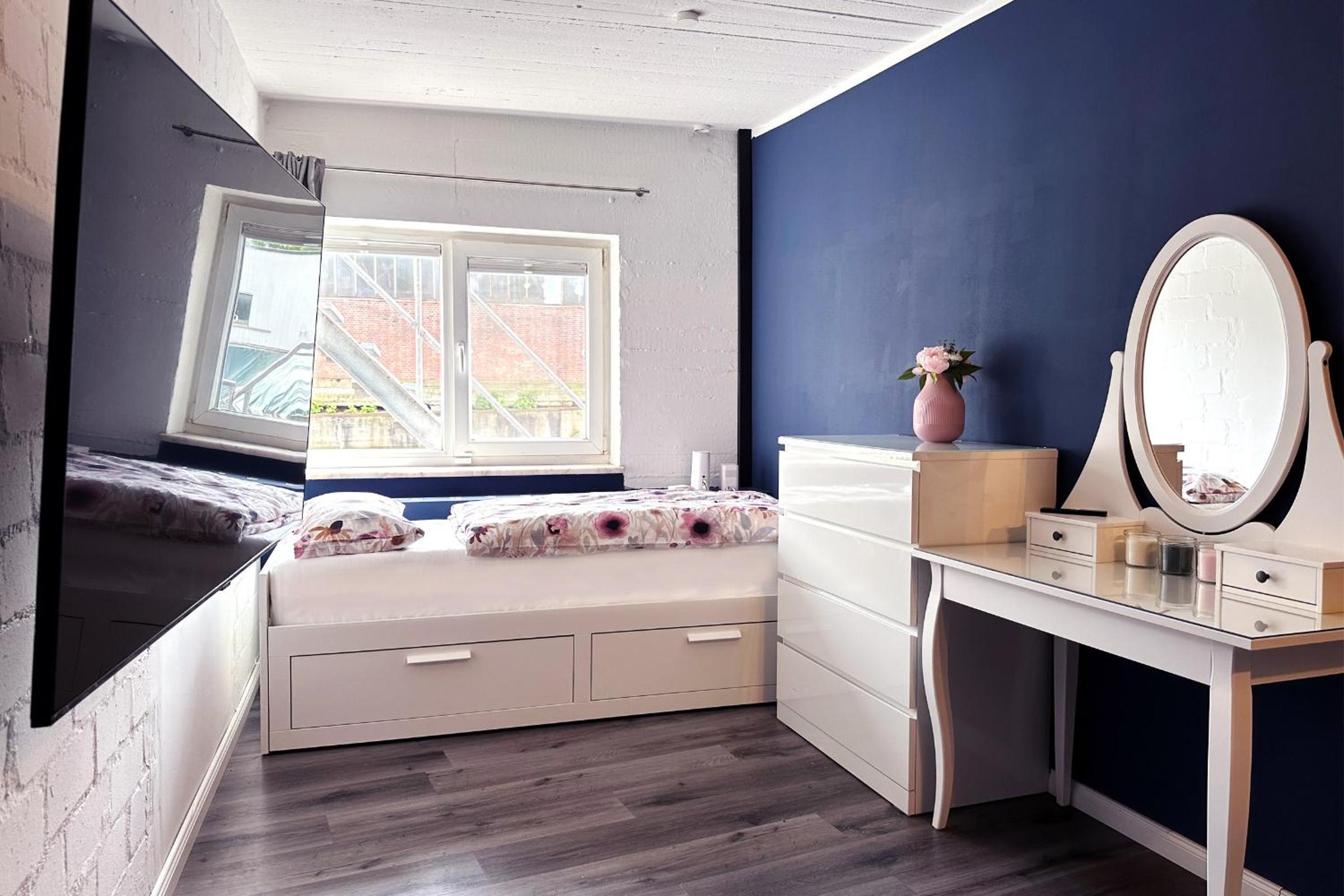 Exklusives Hafen-Appartement mit Whirlpool, mit Wasserblick, City-Nah & eigenem Parkplatz
