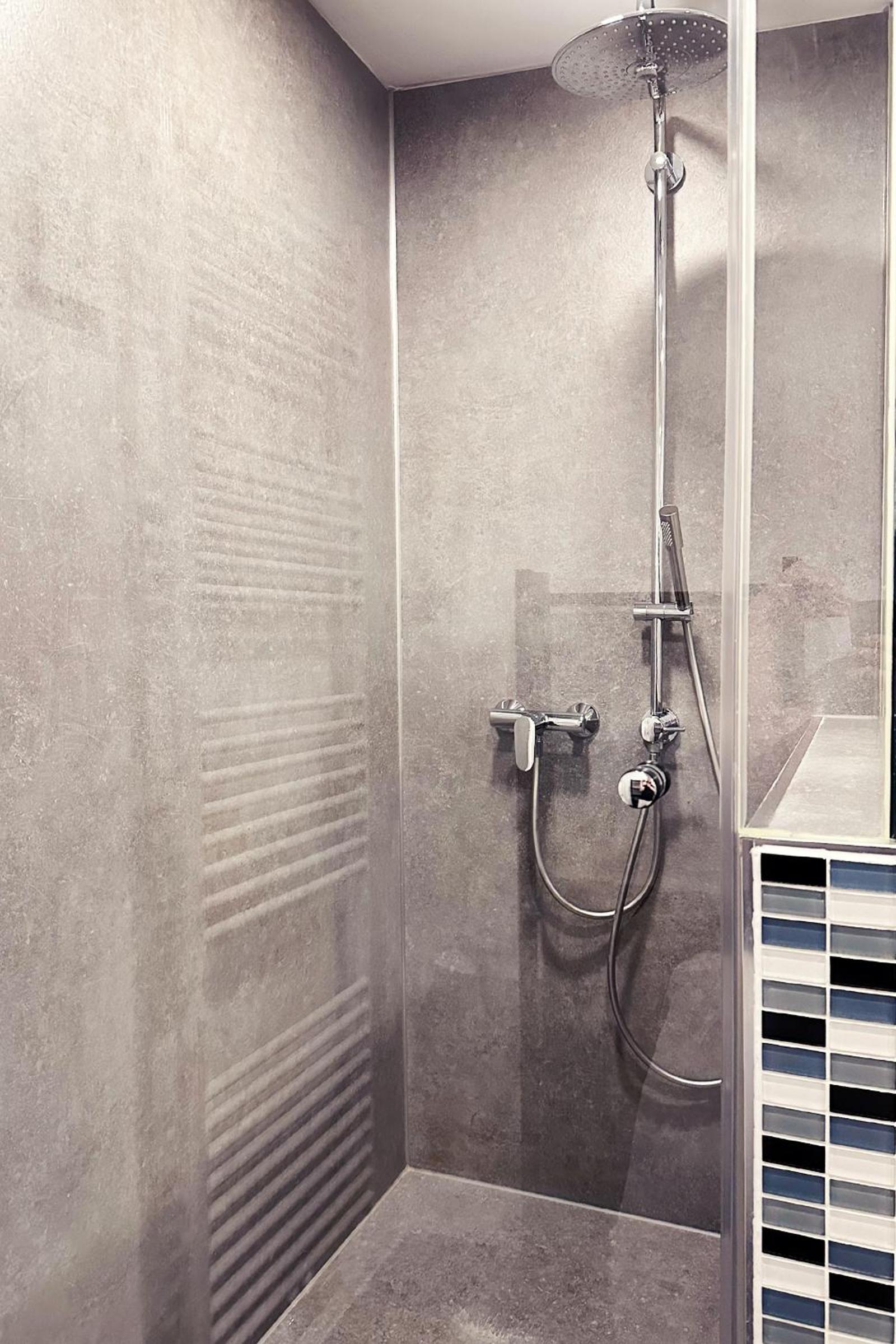 Exklusives Hafen-Appartement mit Whirlpool, mit Wasserblick, City-Nah & eigenem Parkplatz