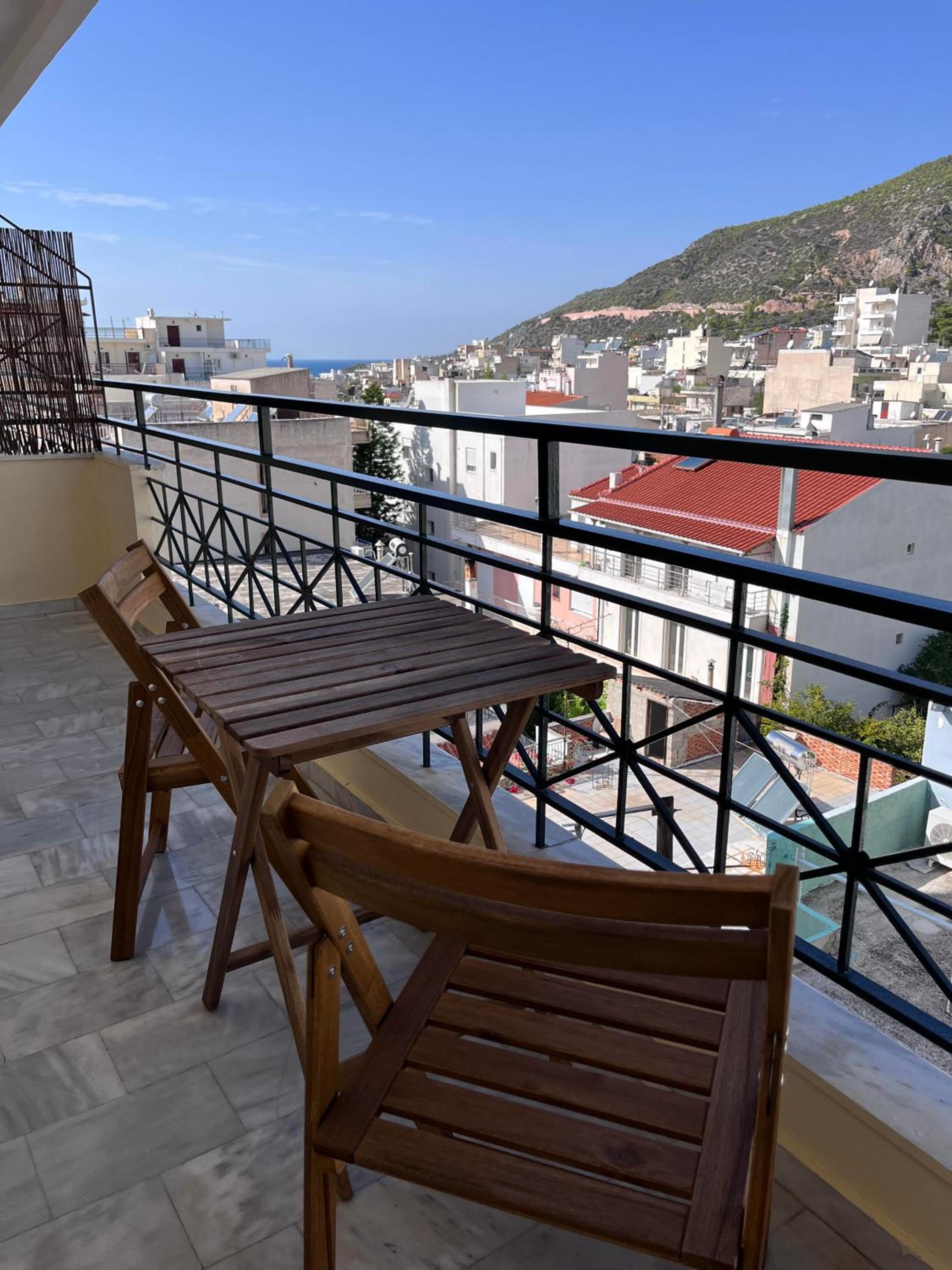 Adam's Luxury Studio