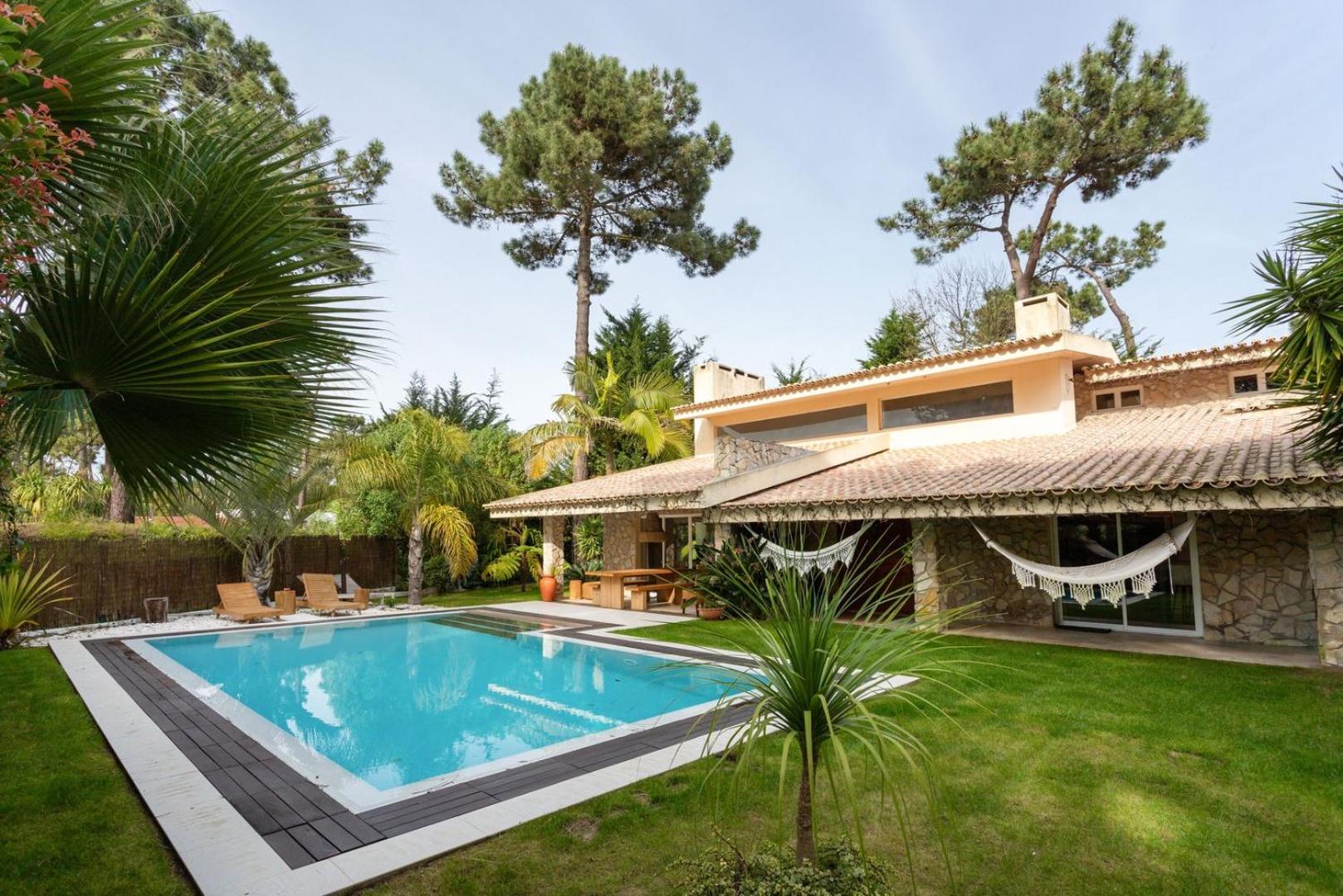 Oasis Pool and Golf 4bd Caparica | By Airnest view 4