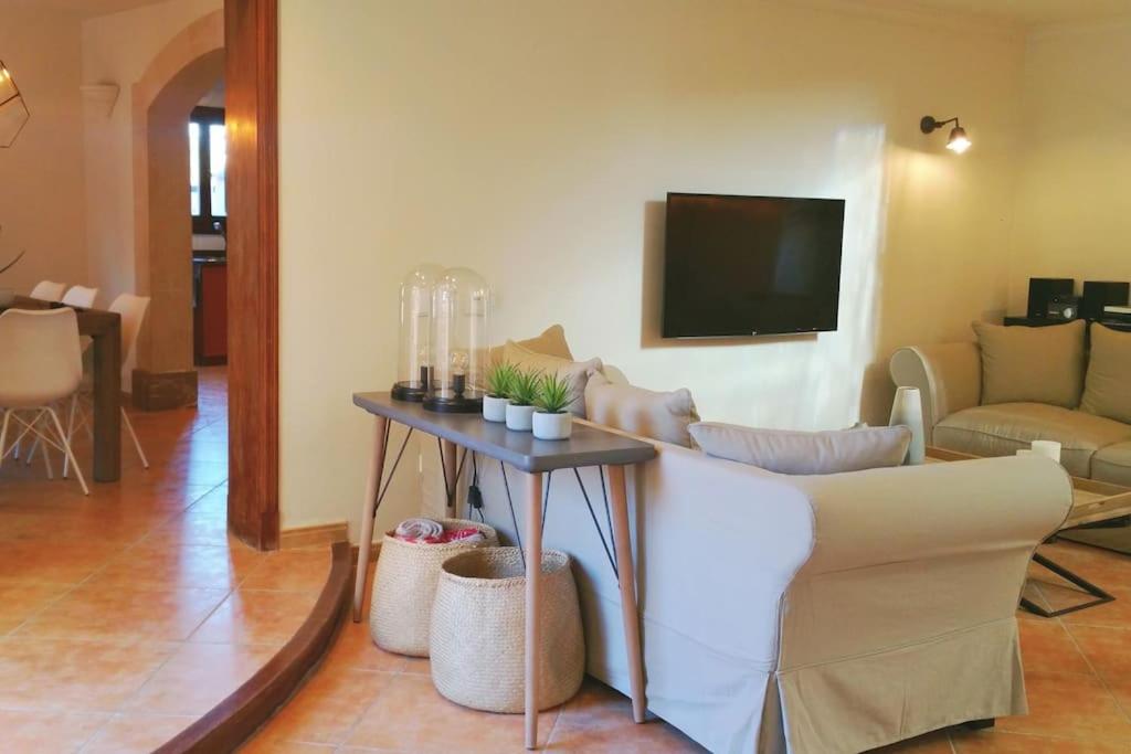 Acogedora villa son roqueta