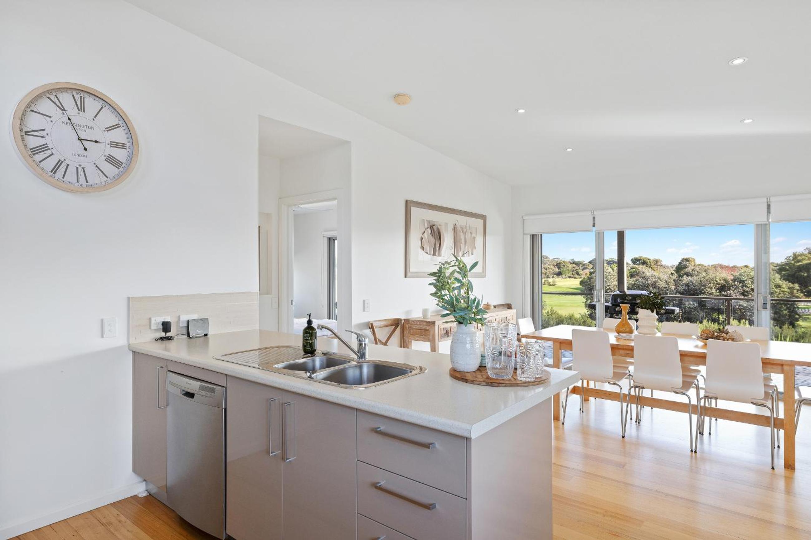 Saltwater Breeze Retreat