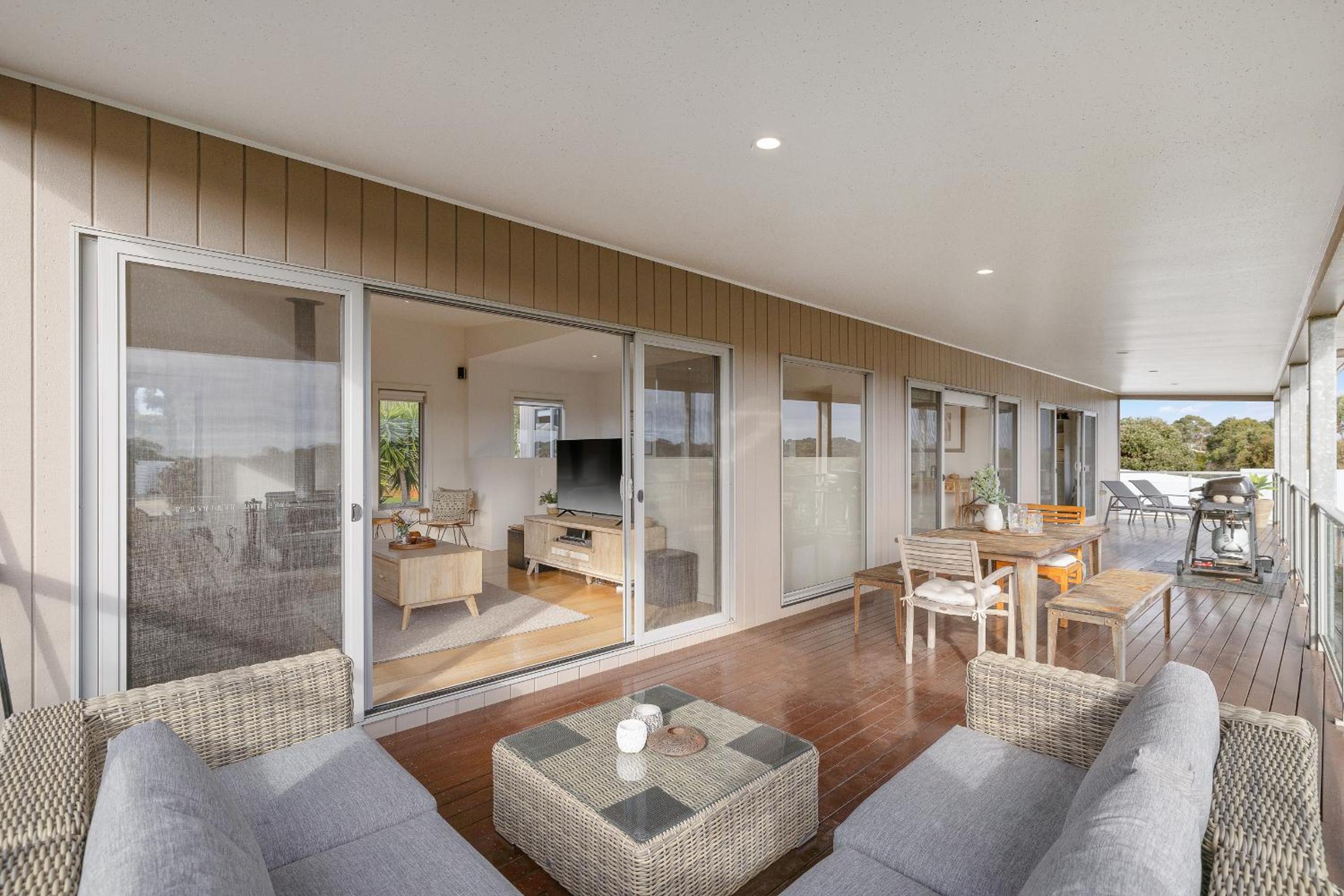 Saltwater Breeze Retreat