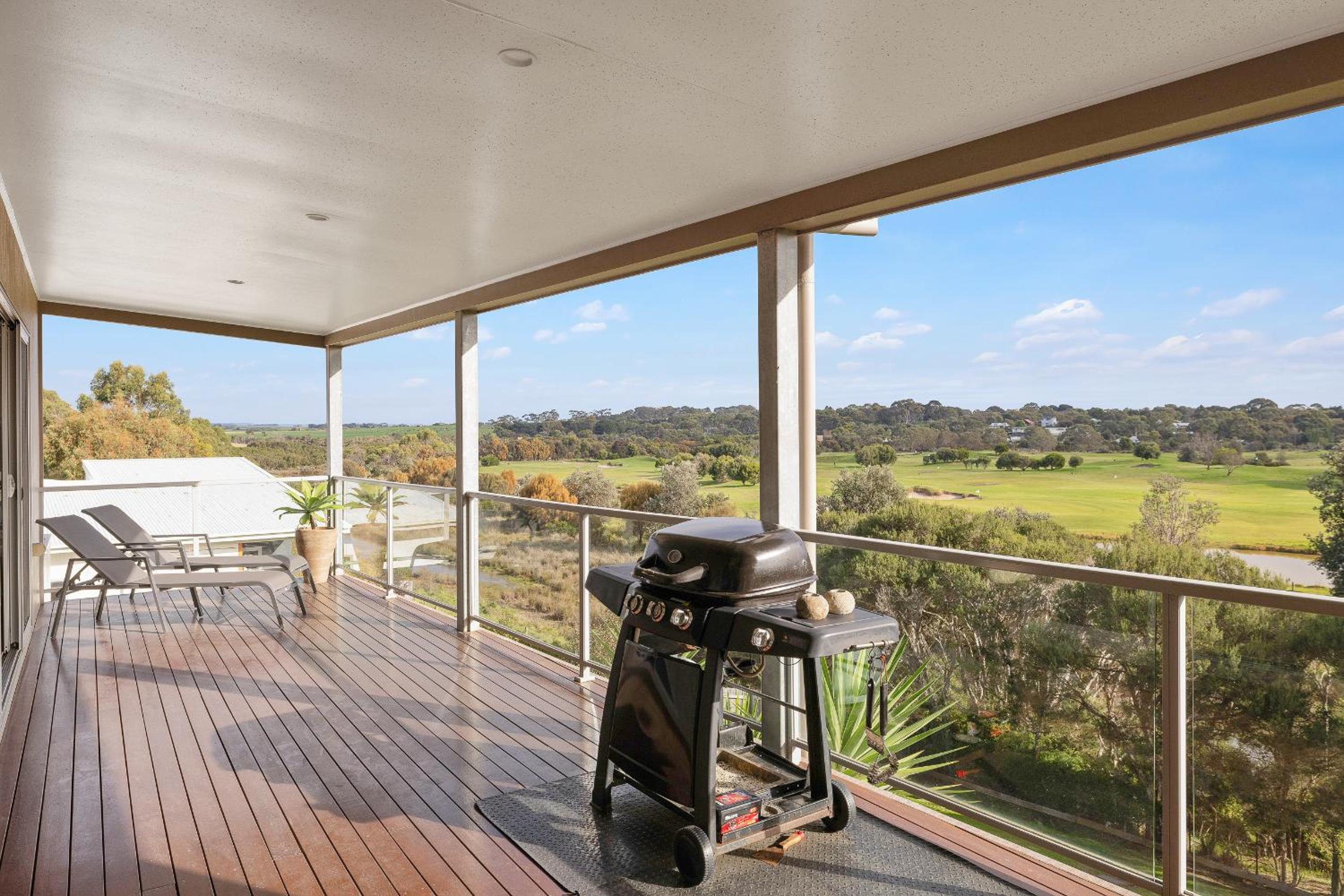Saltwater Breeze Retreat