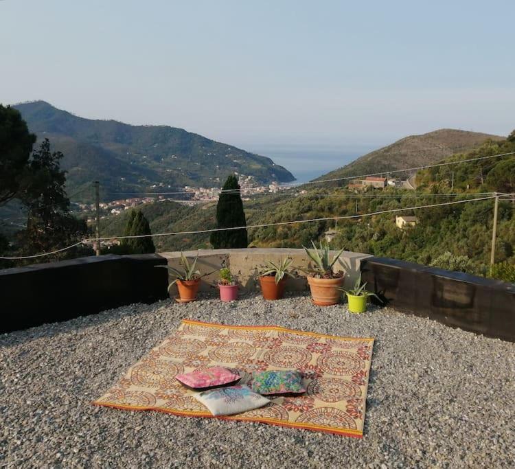 Romantic Nest close to Cinque terre, sea view view 4