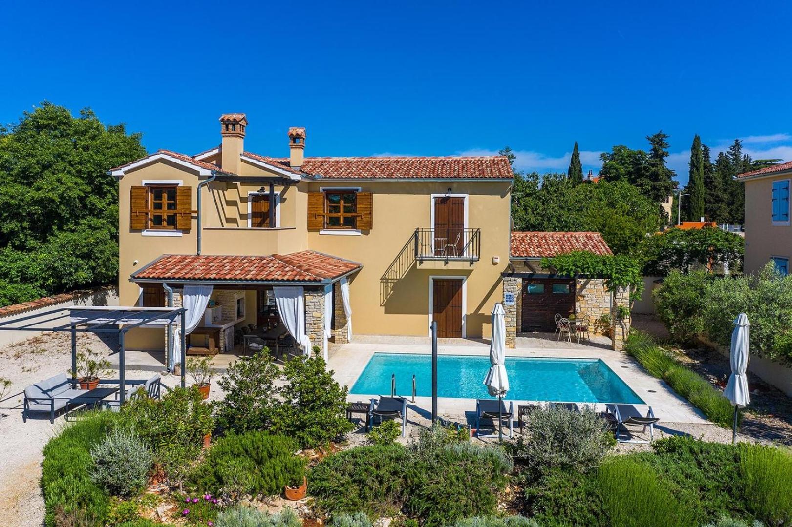 Villa Gracia Patricia