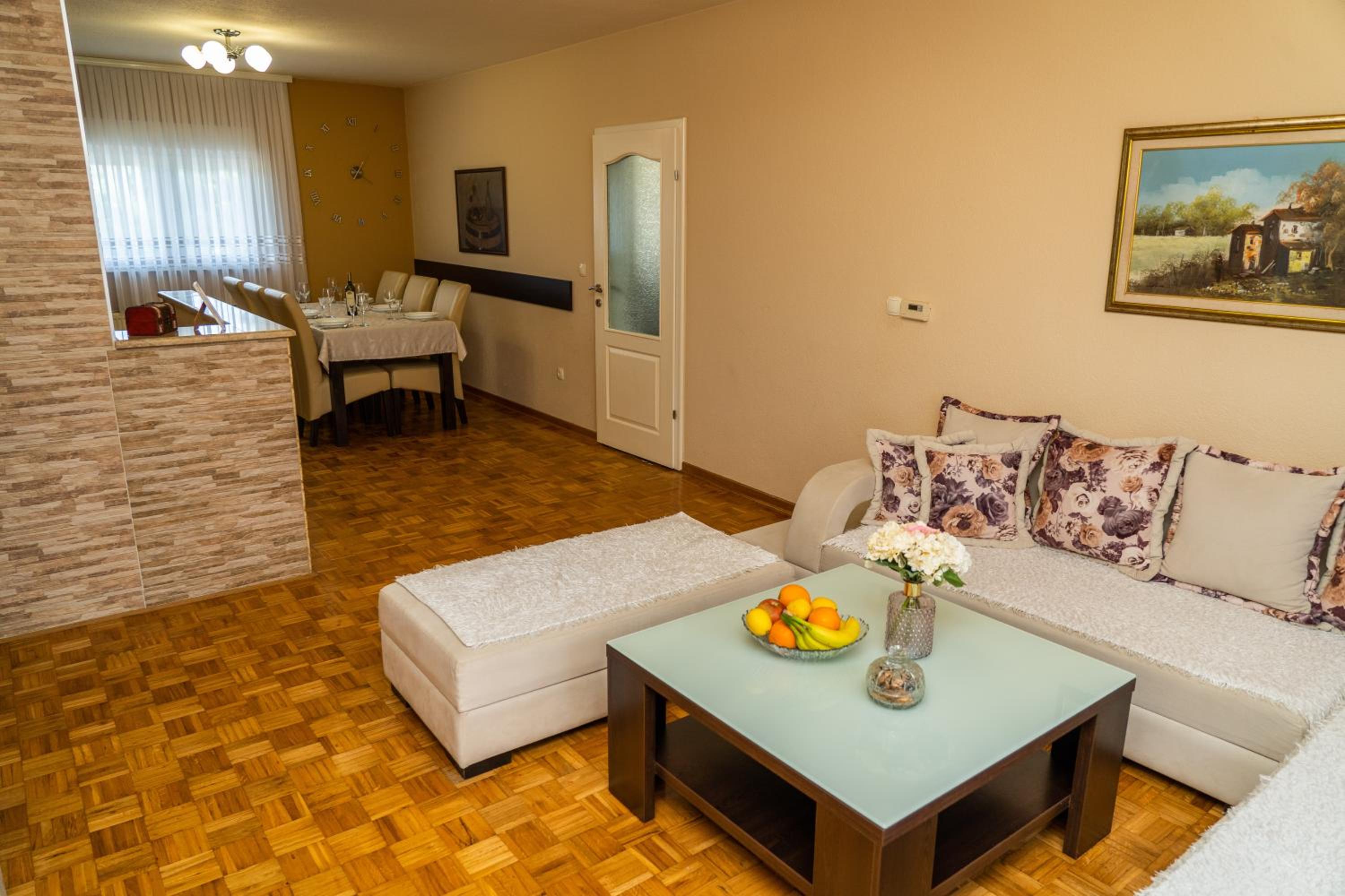 Holiday Home IFI