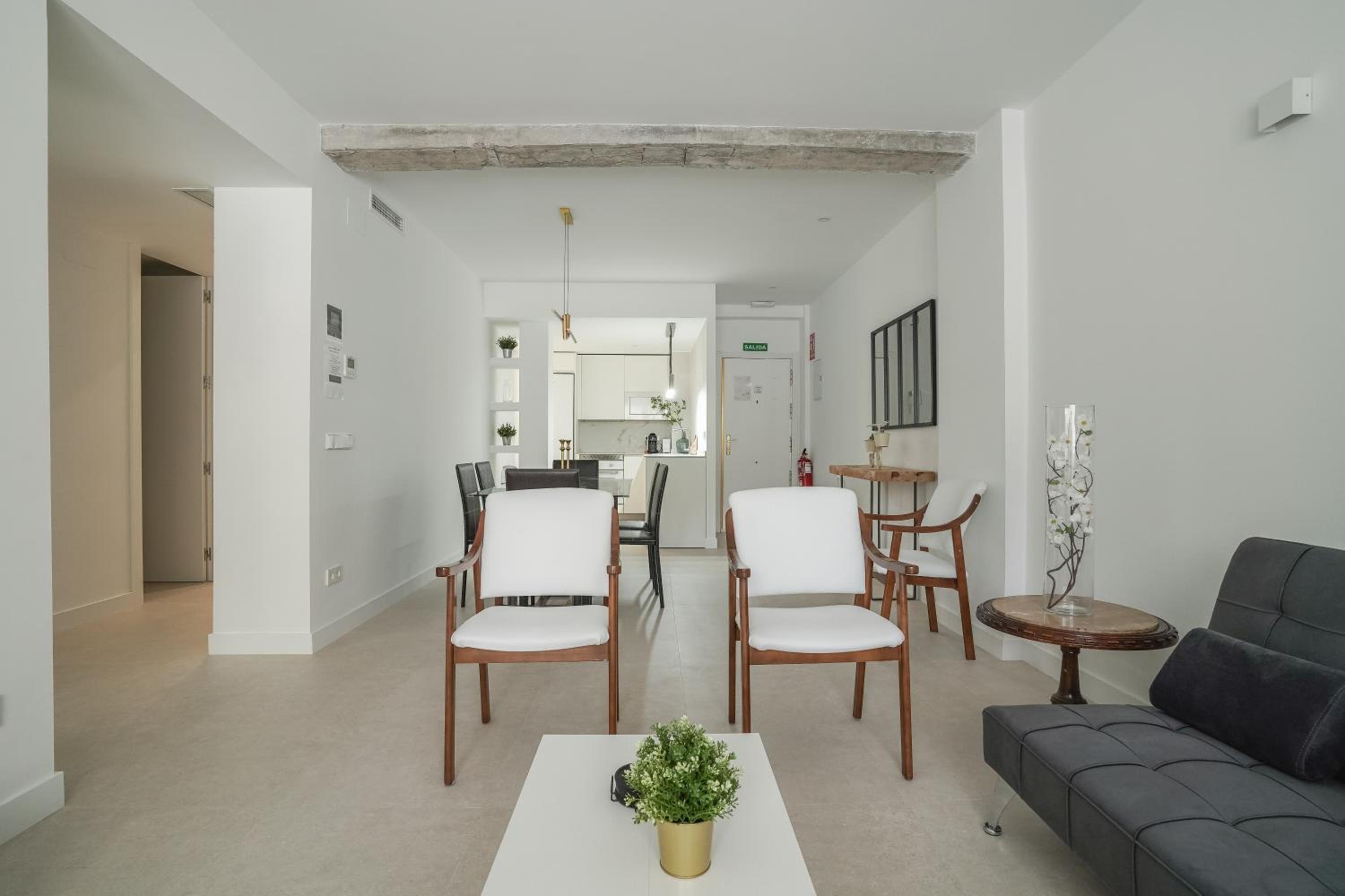 Madrid Vacations - Modern apartment-2Bedrooms 2Baths-Bernabeu - Property Image 1