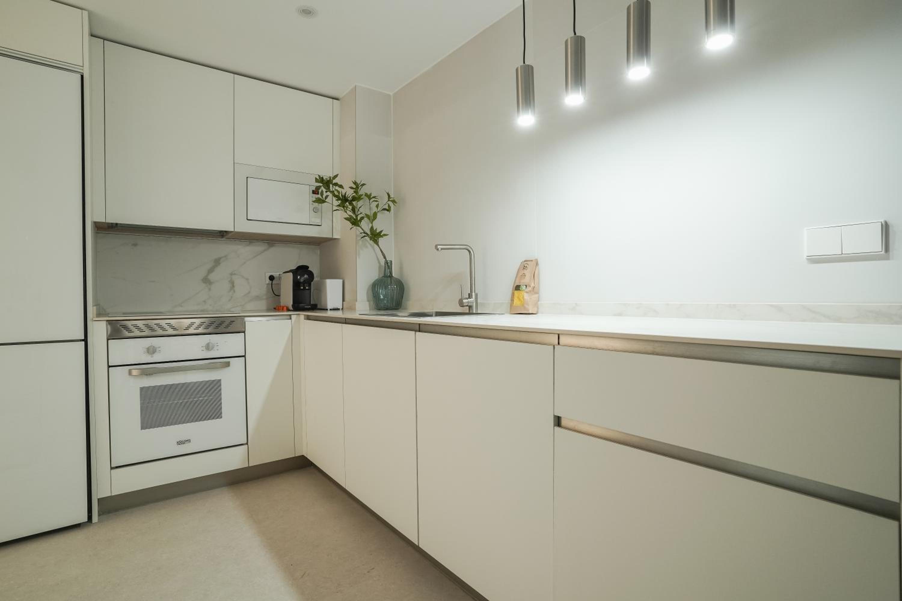 Madrid Vacations - Modern apartment-2Bedrooms 2Baths-Bernabeu - Property Image 25