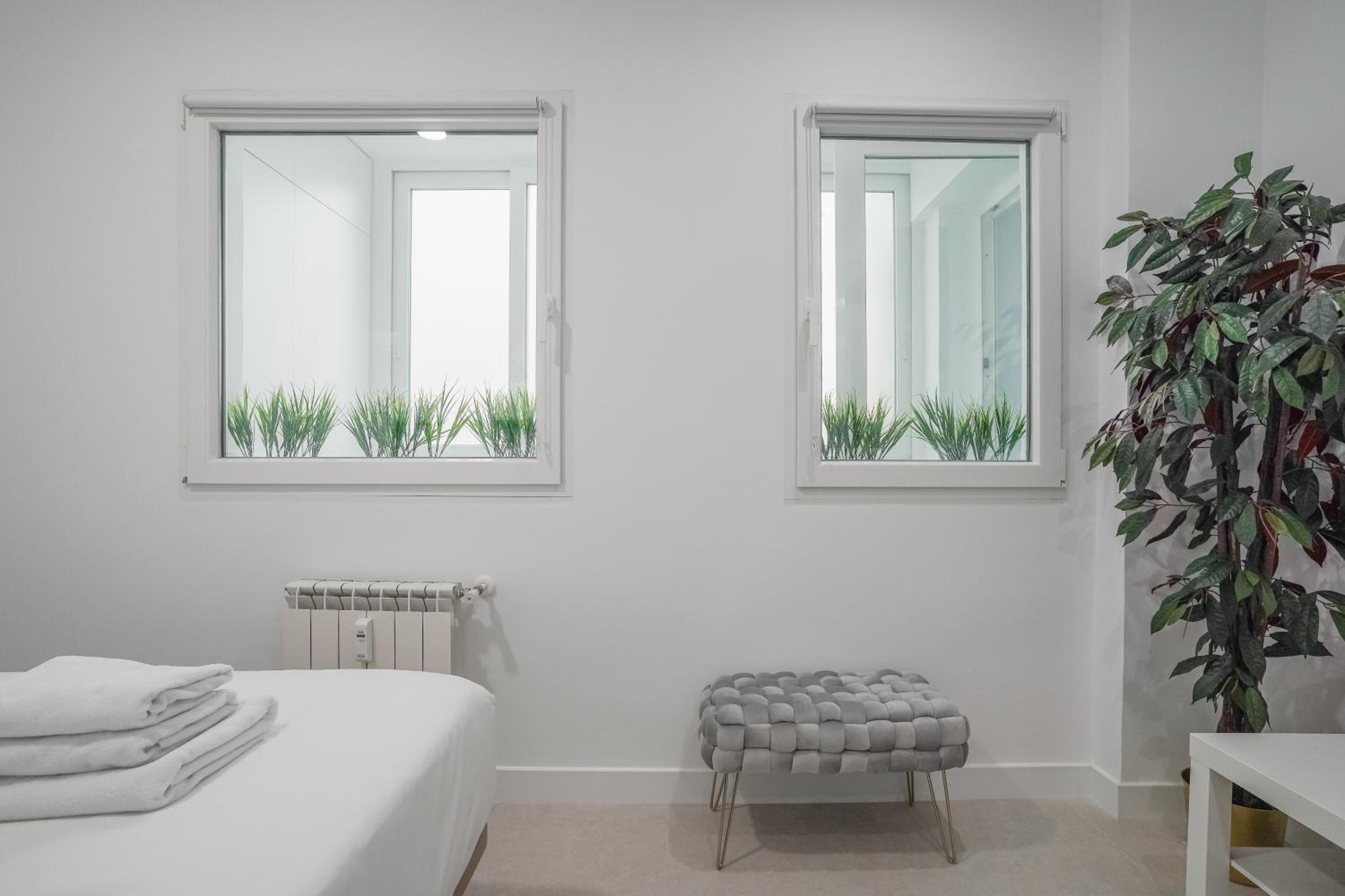 Madrid Vacations - Modern apartment-2Bedrooms 2Baths-Bernabeu - Property Image 17