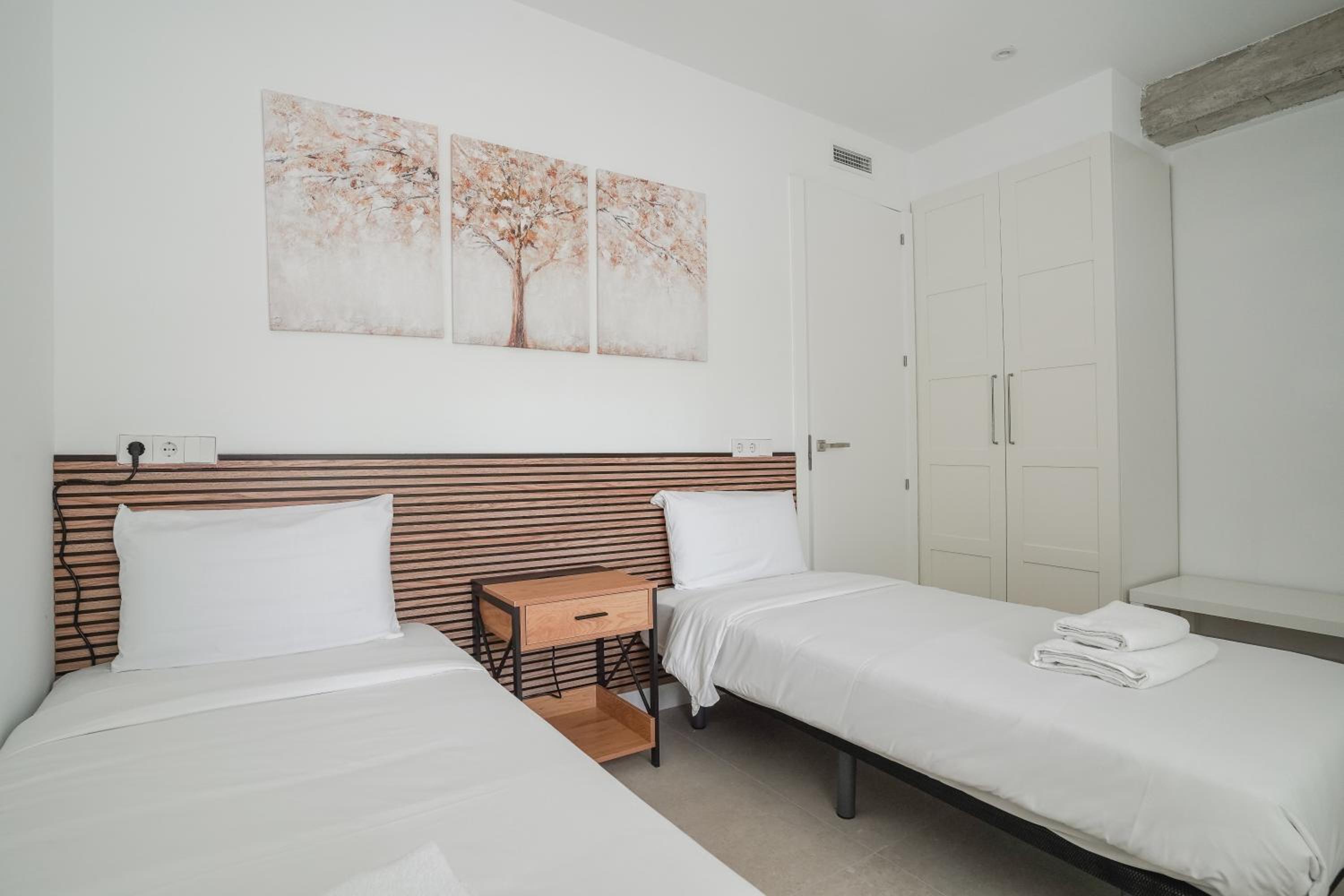 Madrid Vacations - Modern apartment-2Bedrooms 2Baths-Bernabeu - Property Image 14