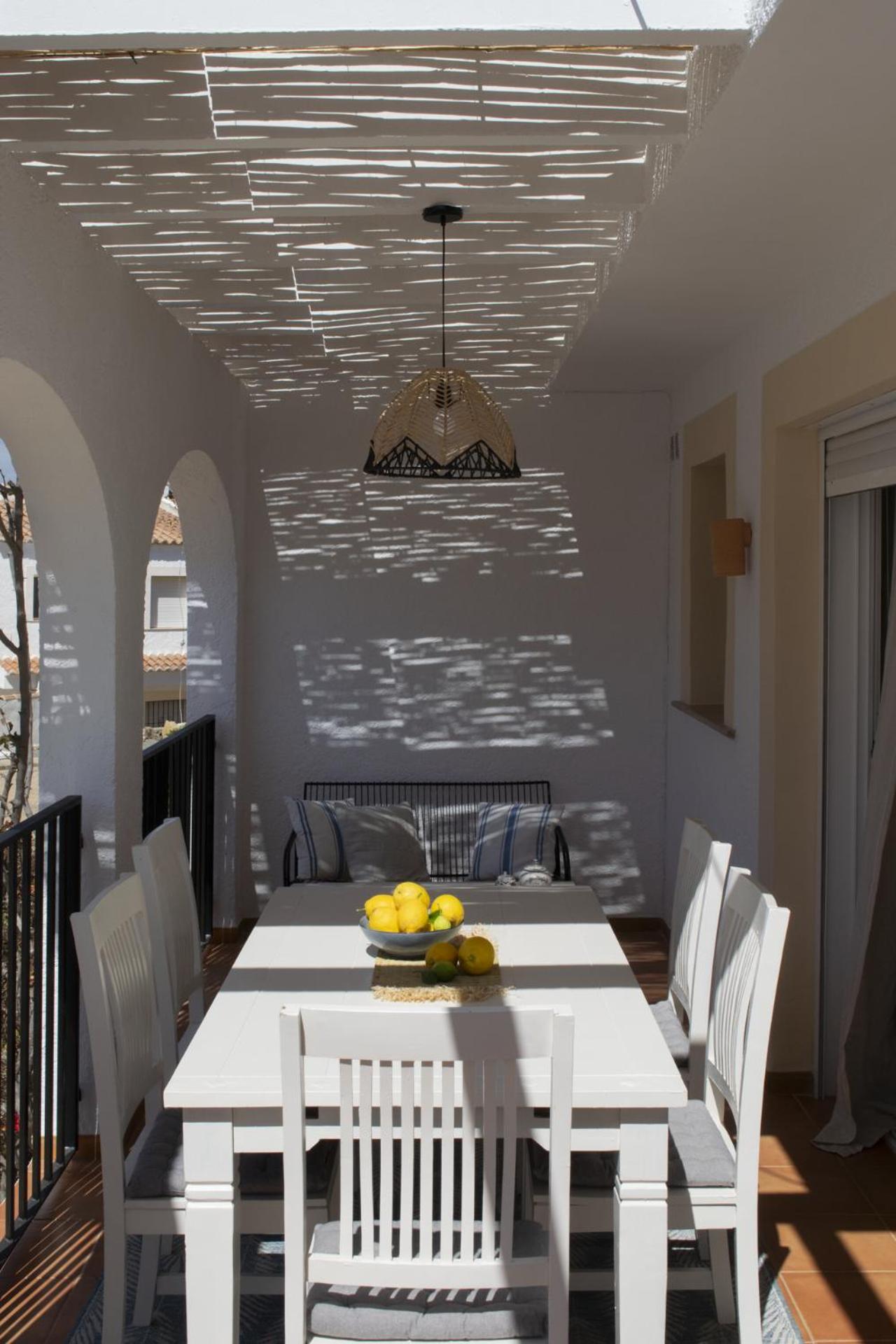 Casa Flora Bungalow con piscinas en Calp