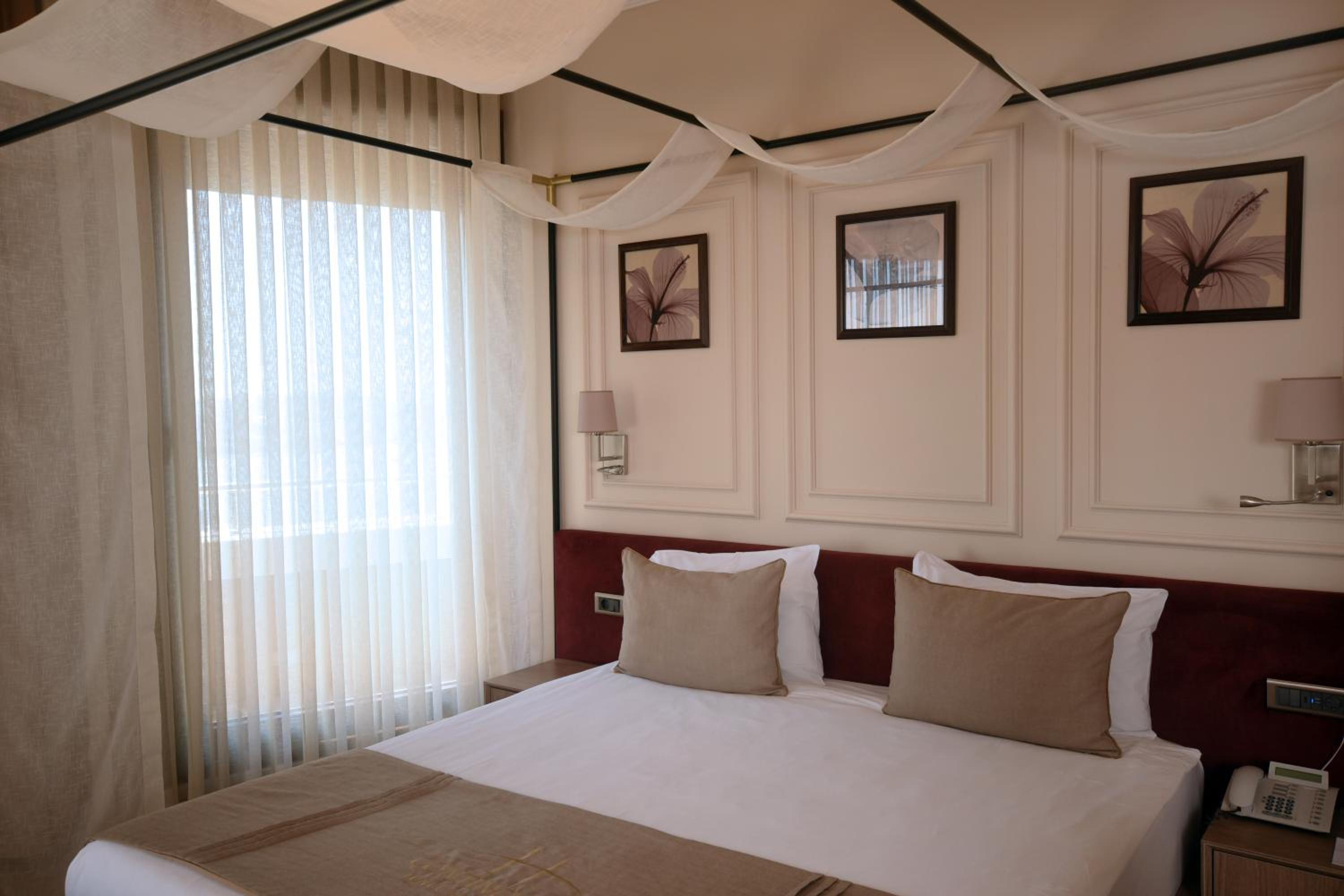 Tunel Residence - Image 79