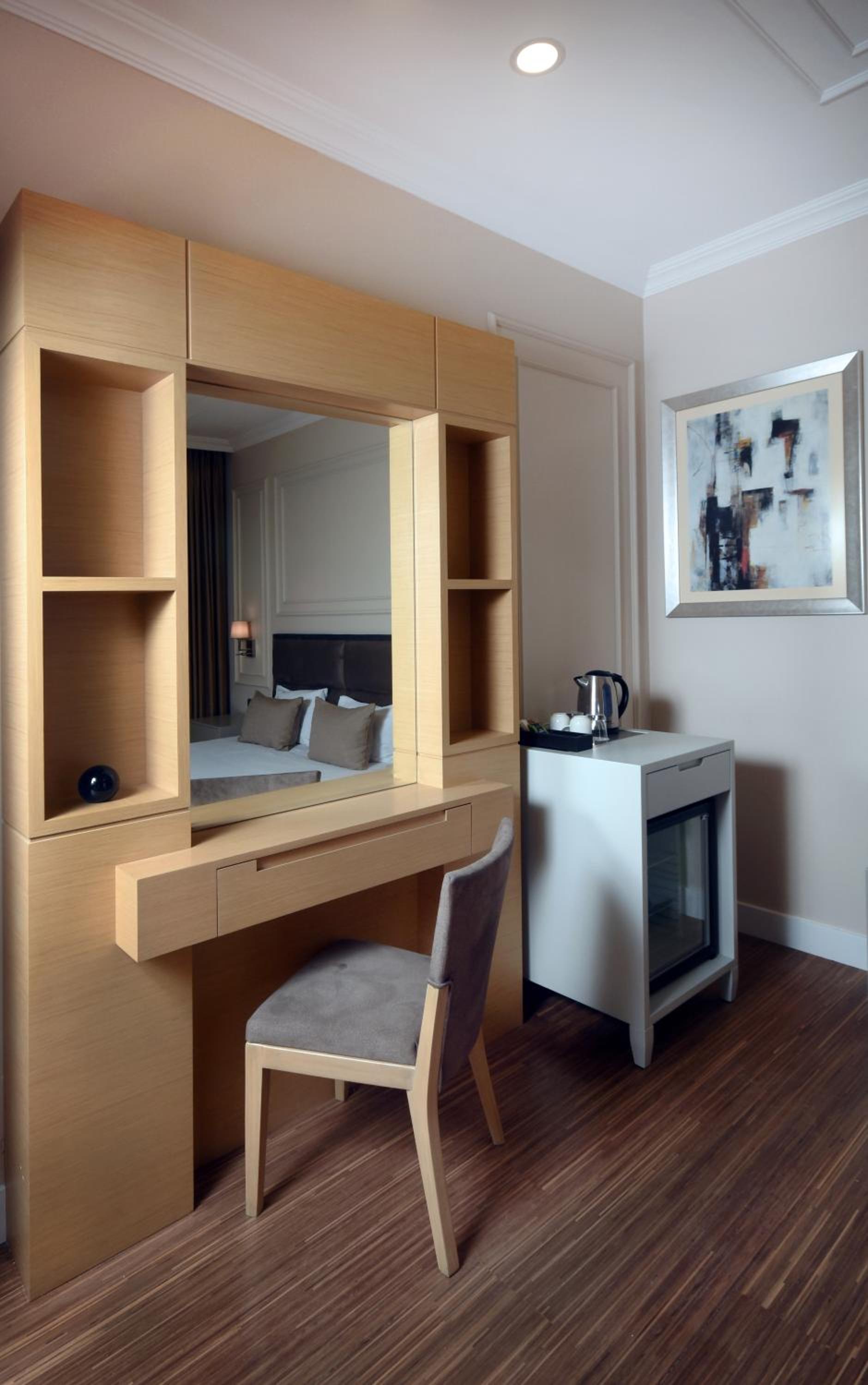 Tunel Residence - Image 54