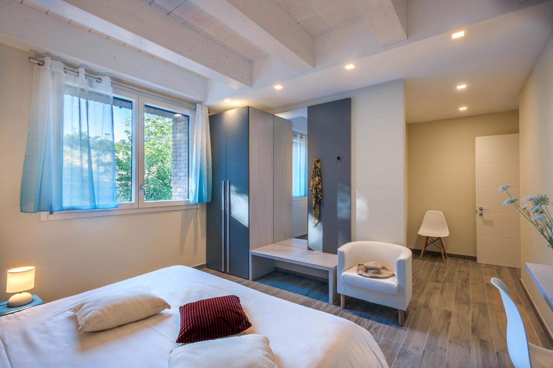 CASALE ASTRALIS 11, Emma Villas view 4