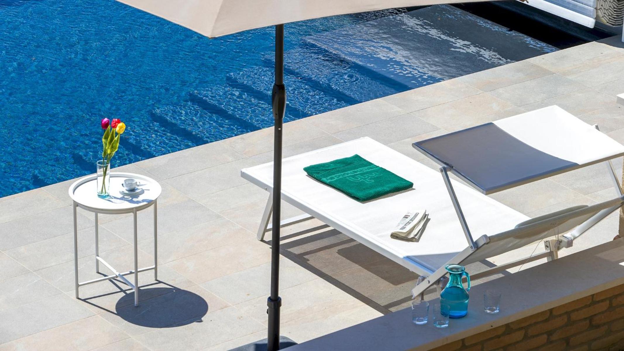 Photo 34