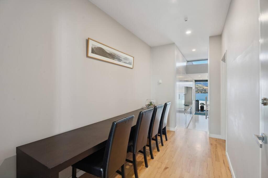 Modern Living in Pounamu - Unit 9 view 3