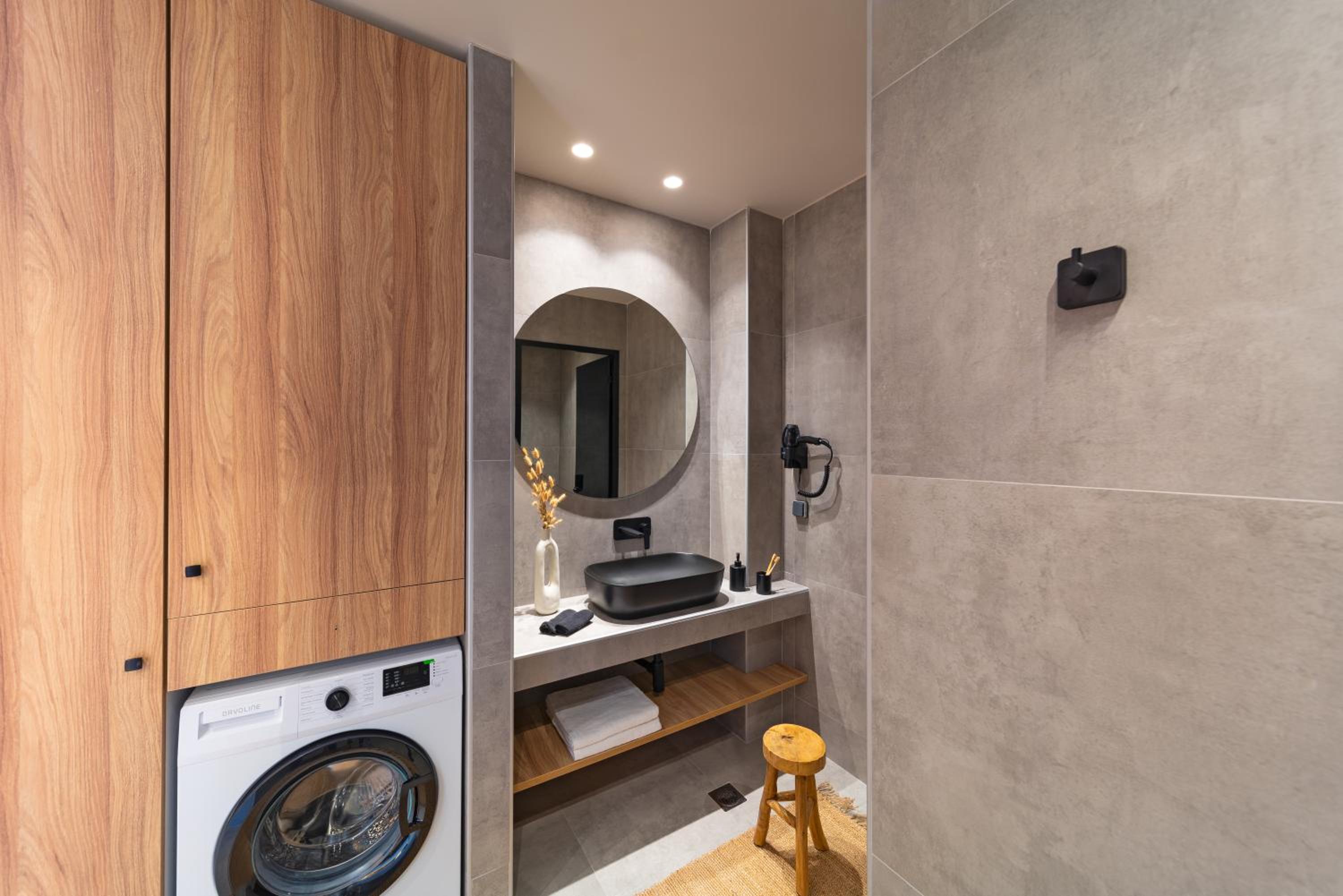 Afesou Suites