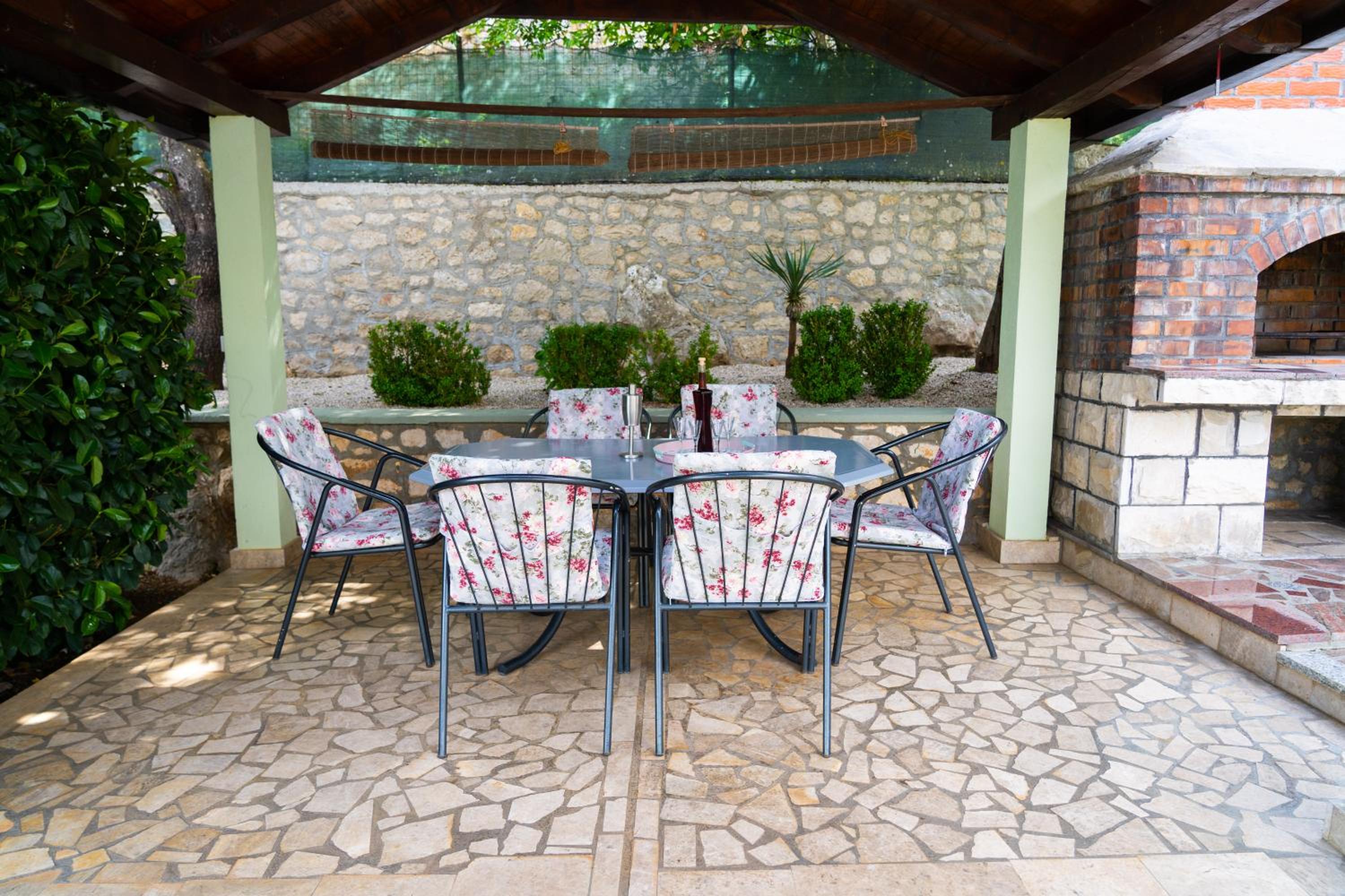 Holiday Home IFI