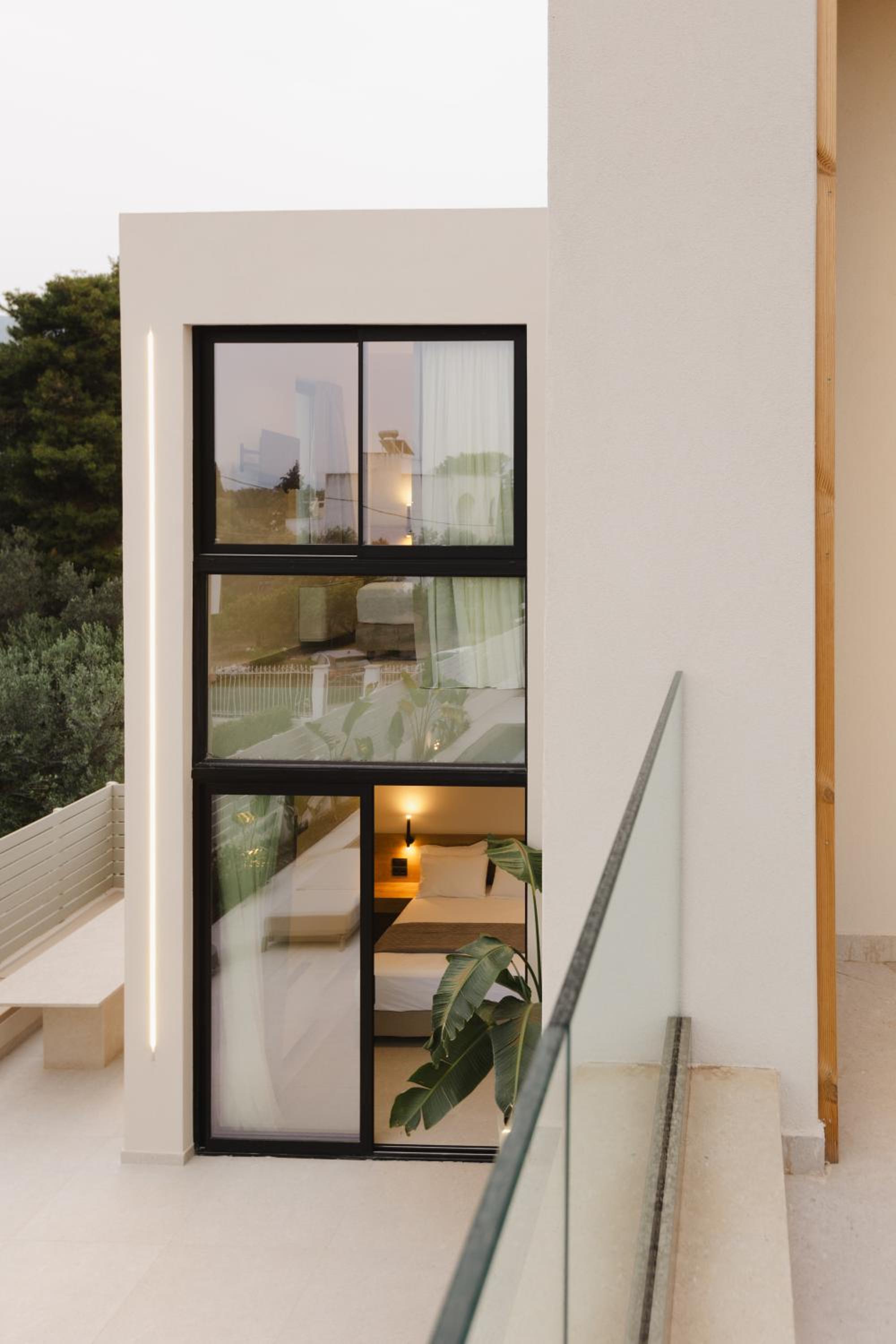 Destino Residencies