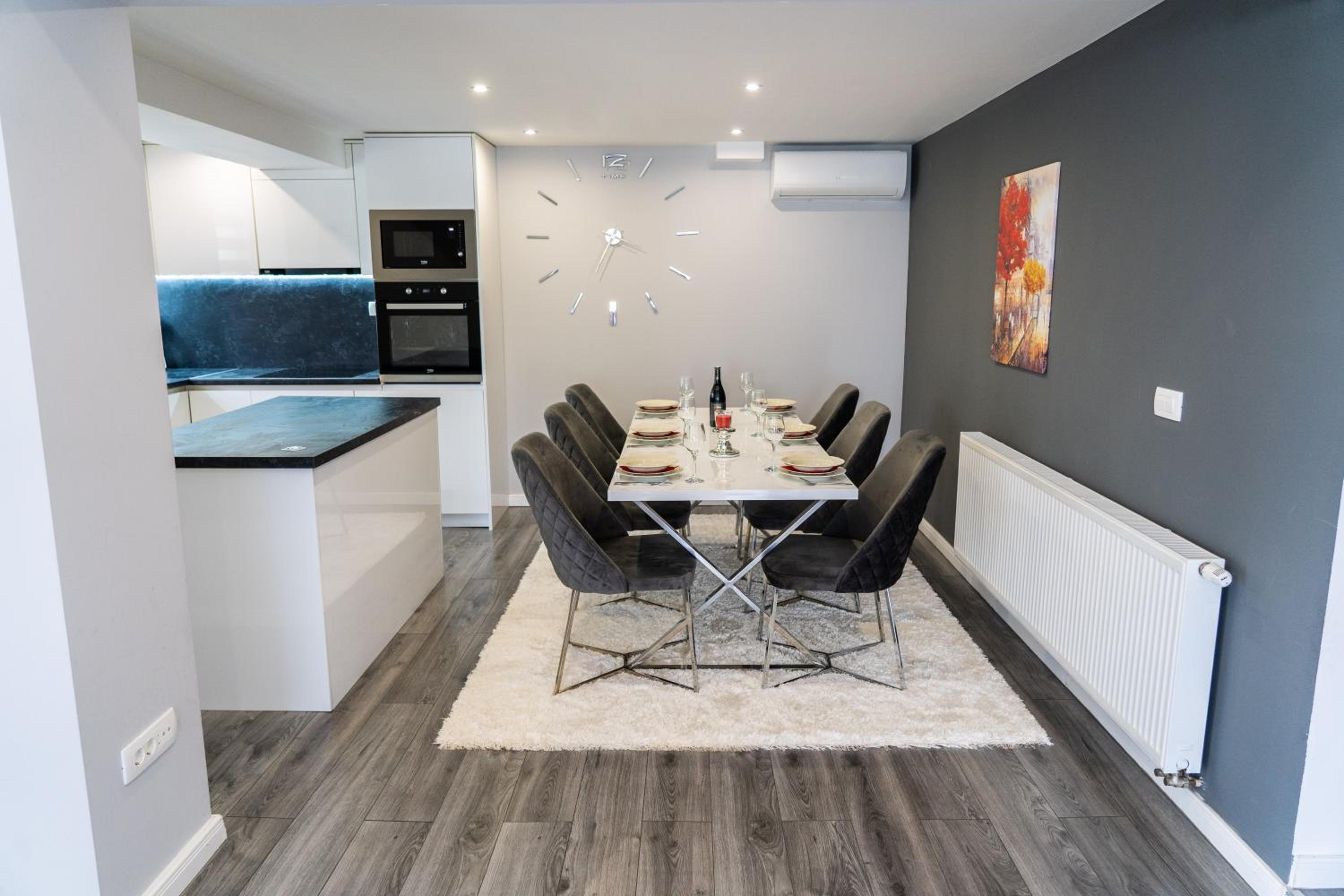 Holiday Home IFI