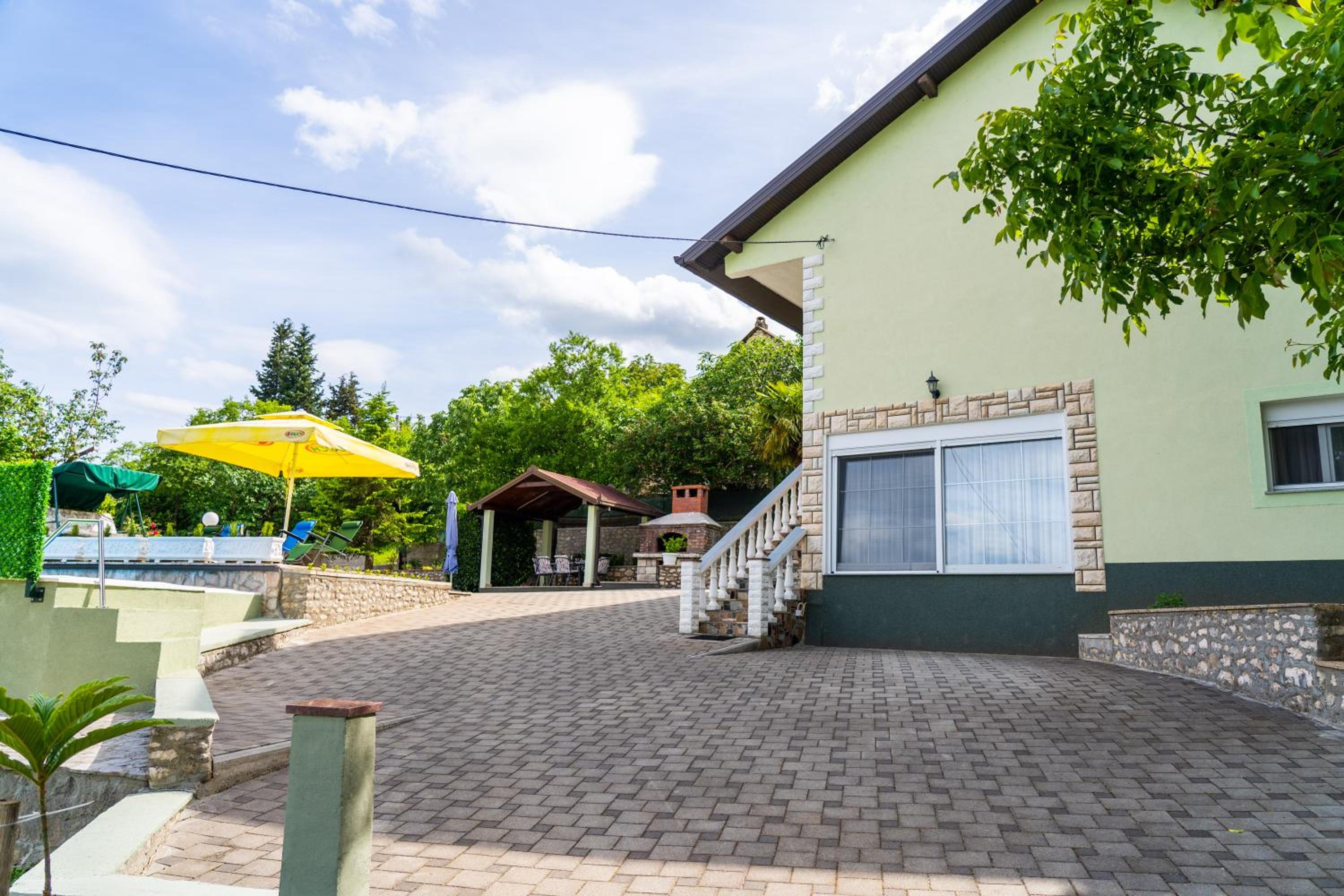 Holiday Home IFI