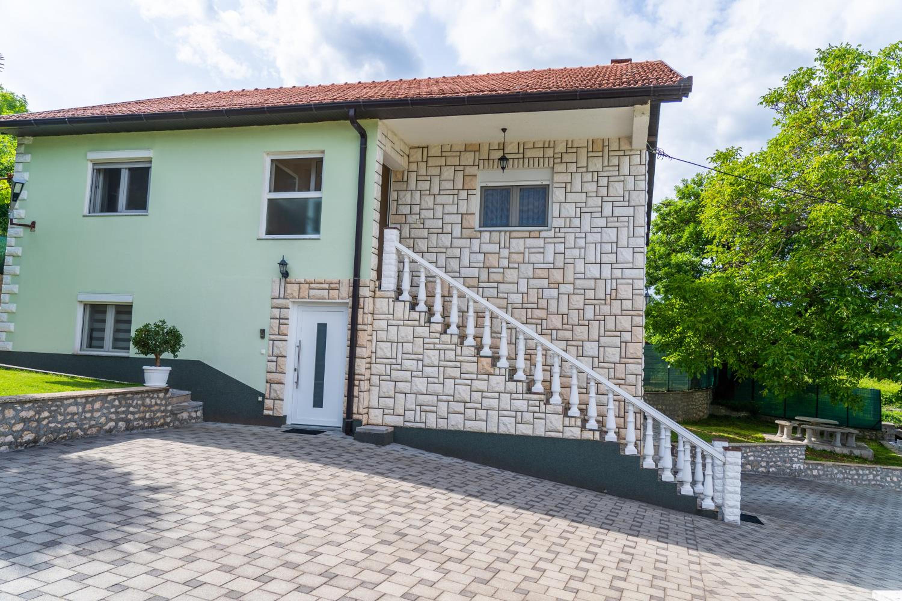 Holiday Home IFI