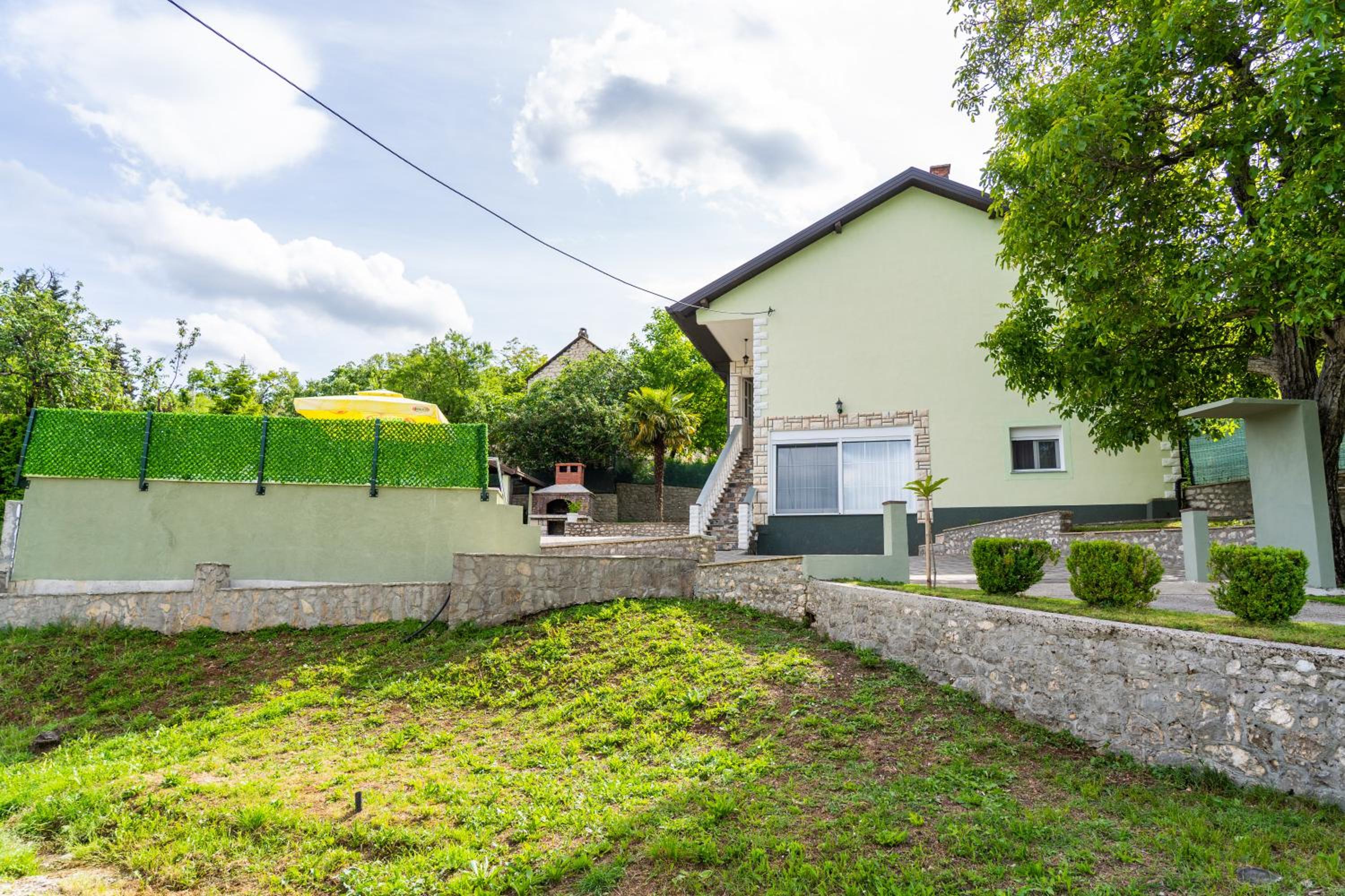 Holiday Home IFI