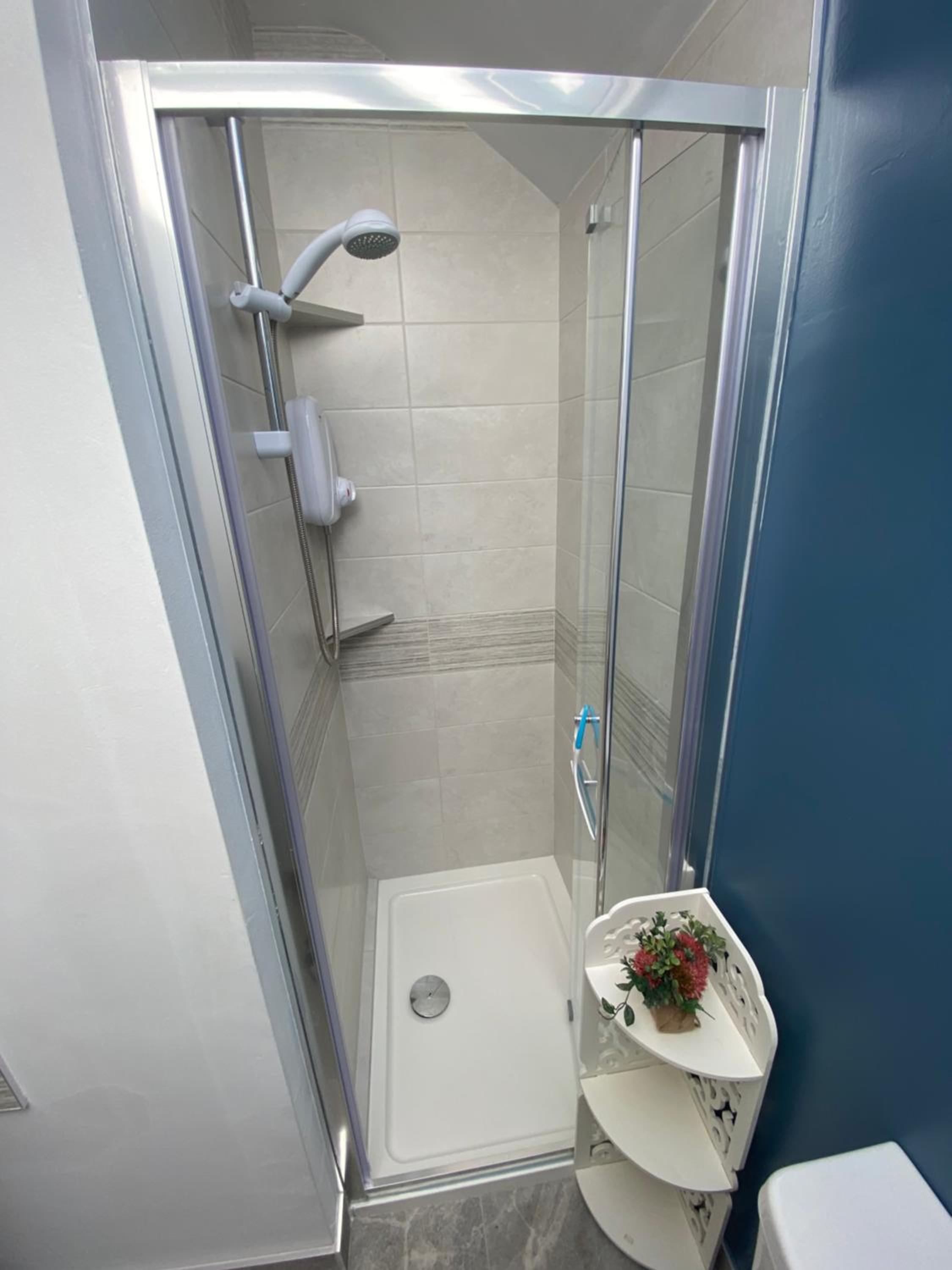 Lough Carra House - Room only with Kitchenette - Property Image 6