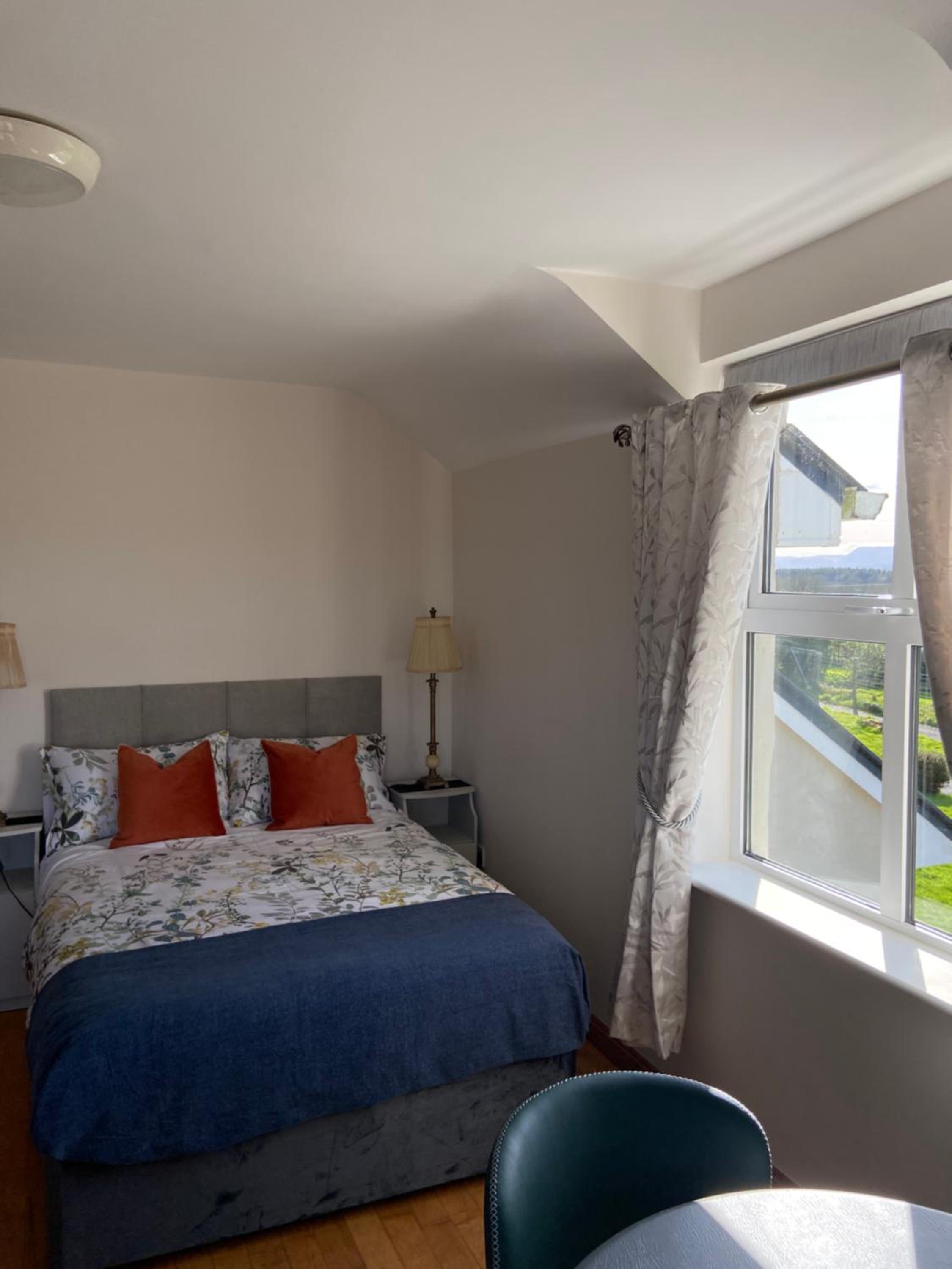 Lough Carra House - Room only with Kitchenette - Property Image 4