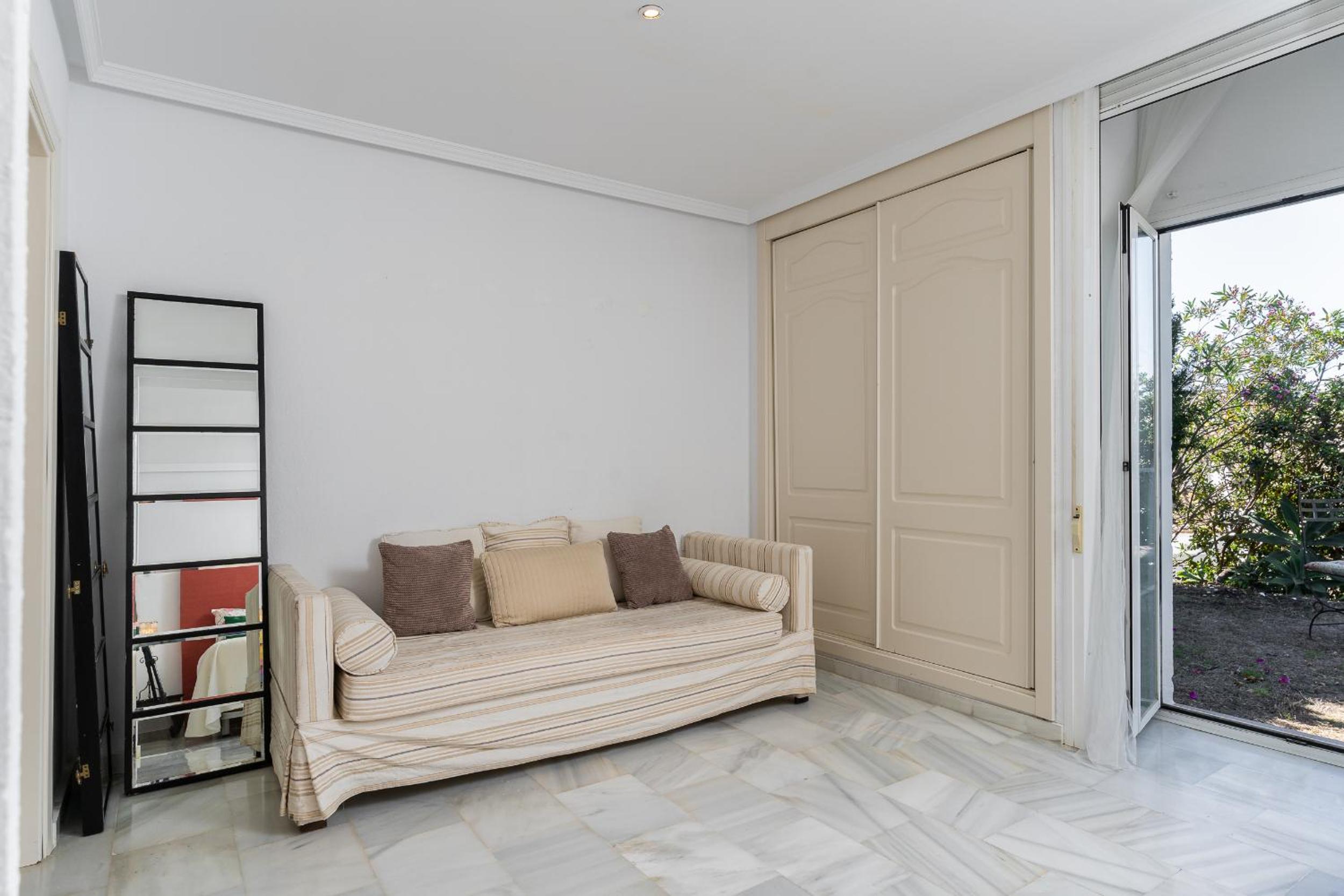 MONKÓ VILLA CASABLANCA
