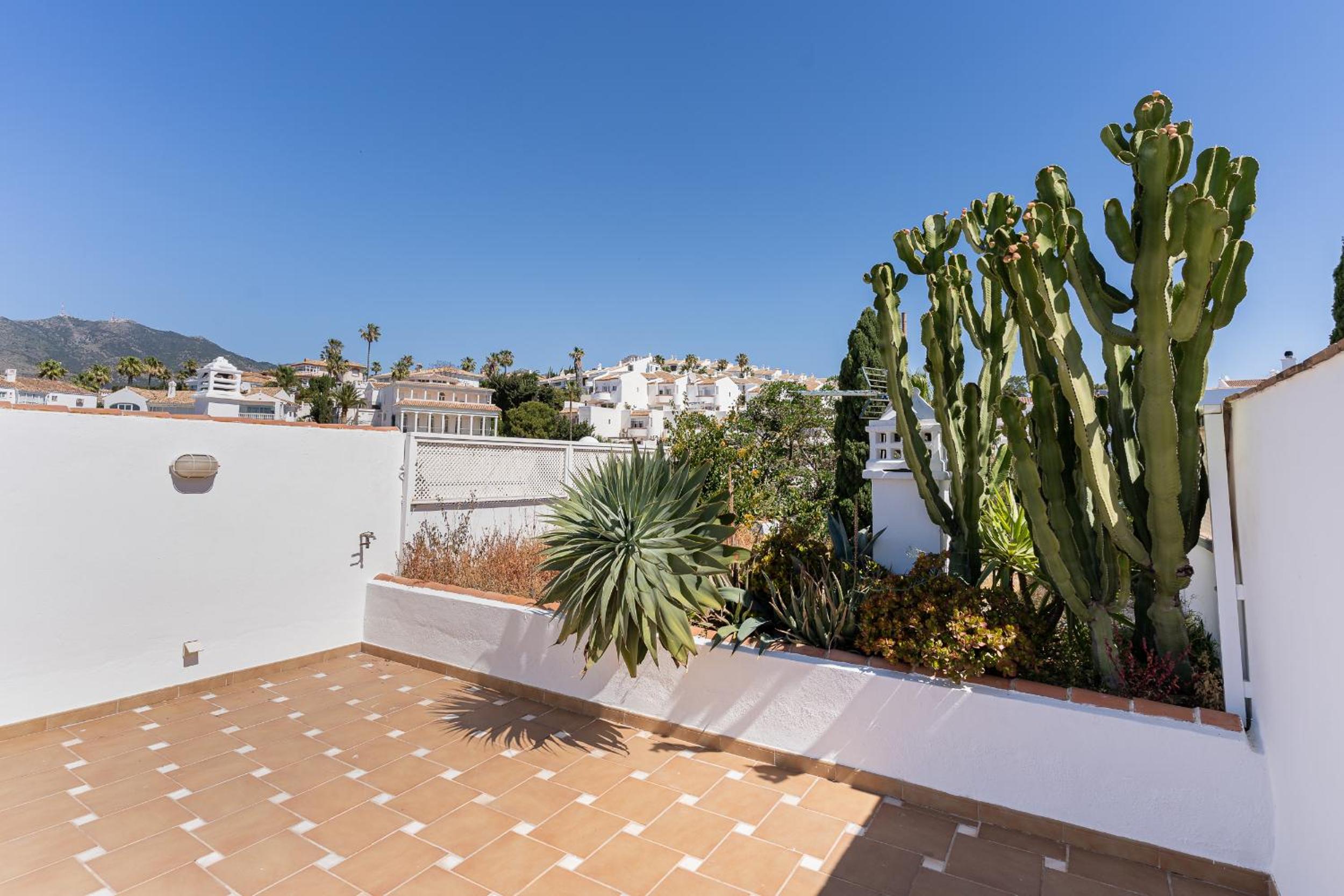 MONKÓ VILLA CASABLANCA