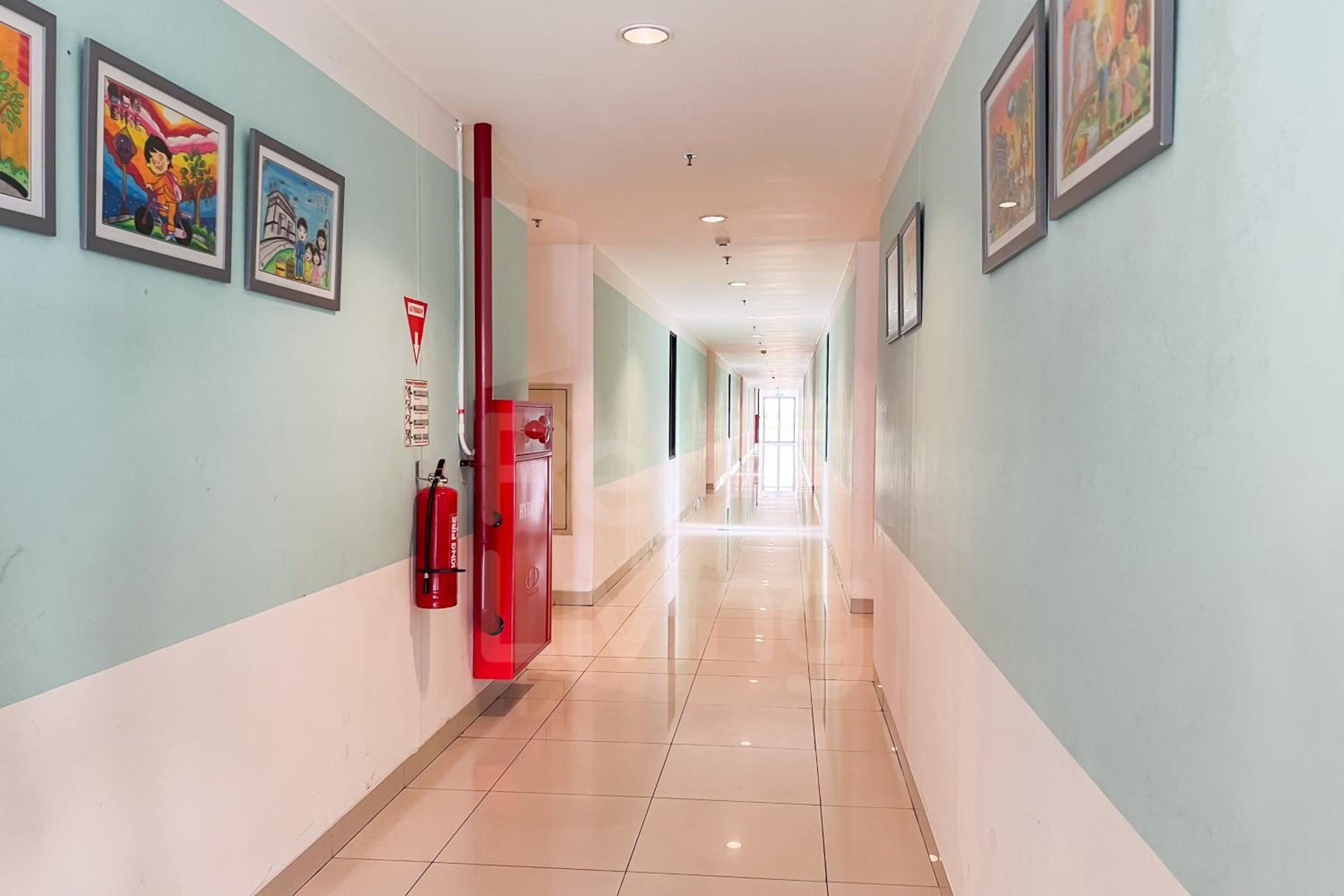 RedLiving Apartemen Eco Home - Wieg's Room Tower B Yashinoki view 3