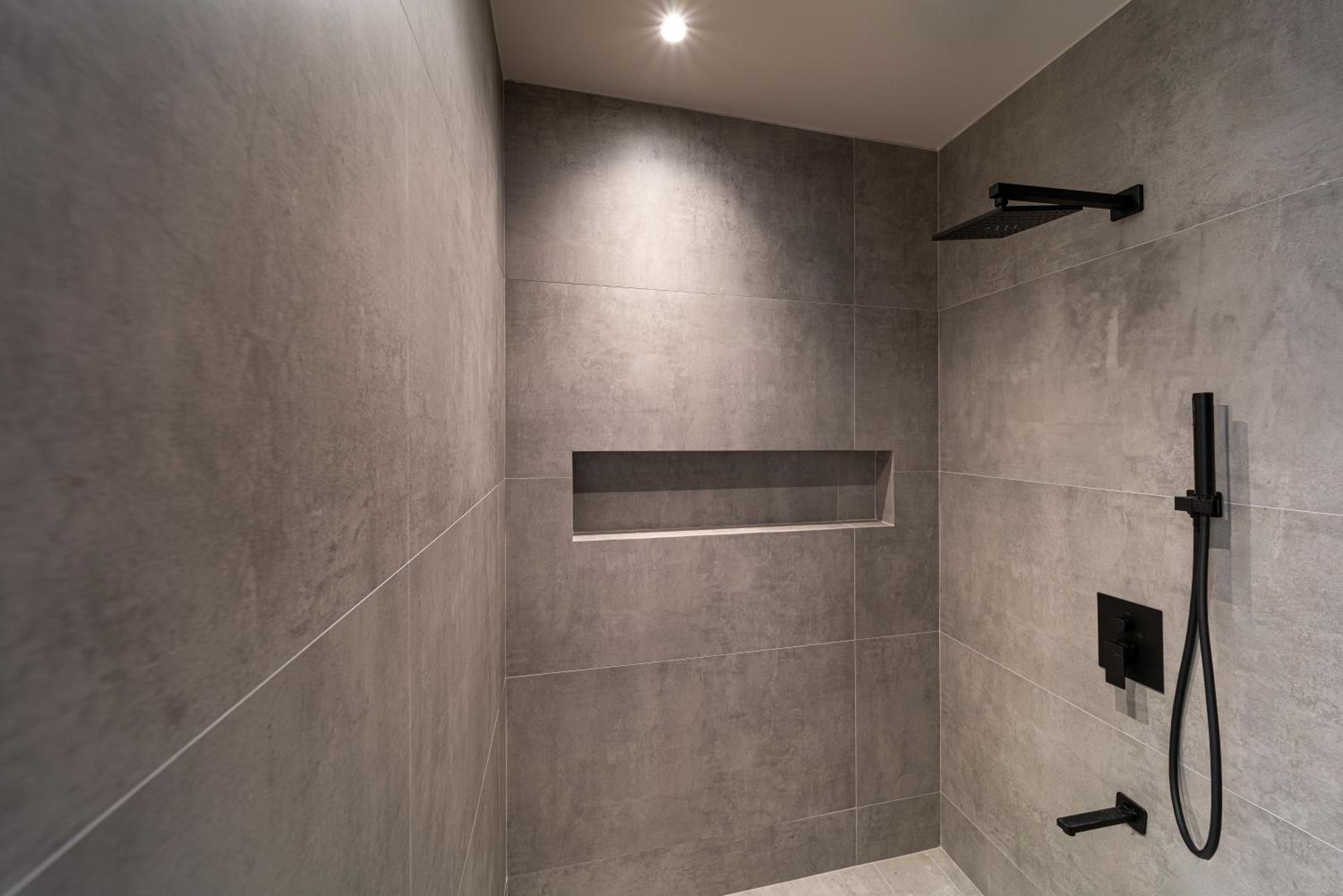 Afesou Suites