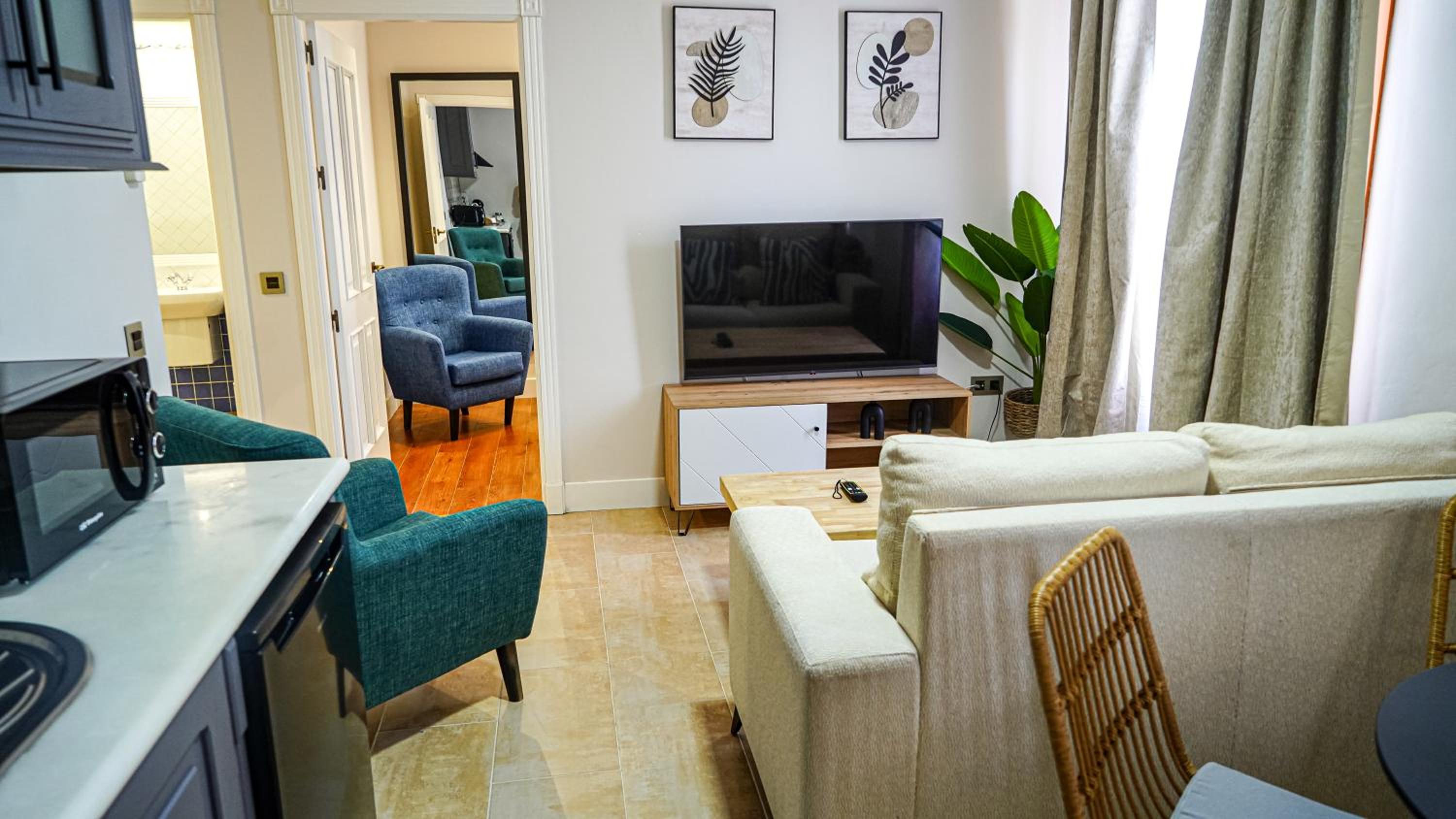 hotel room