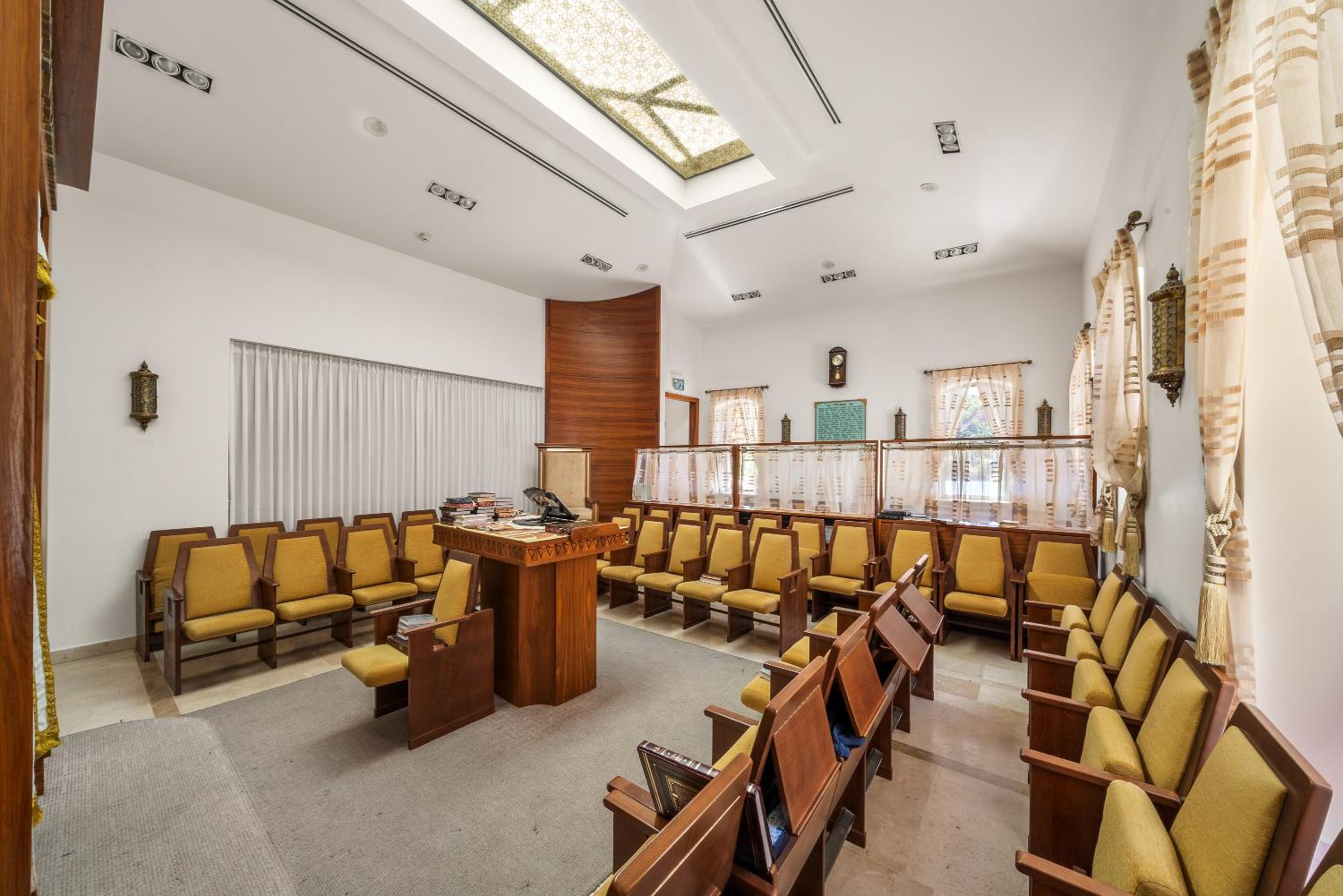 meeting & event spaces