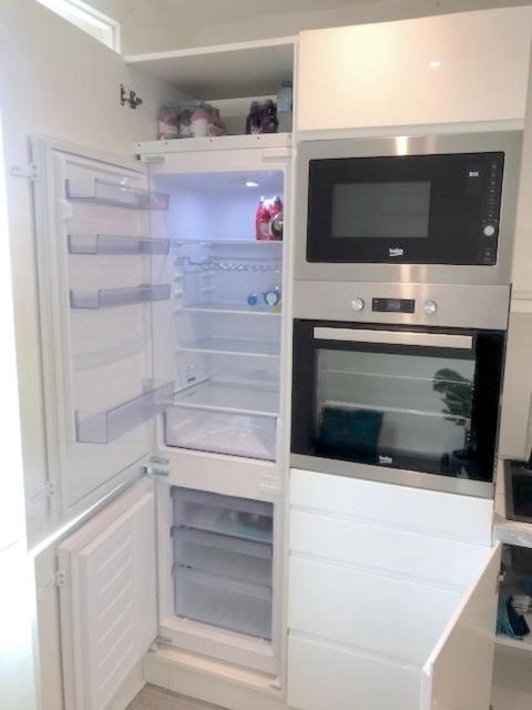 BEAUTIFUL Apartment In Central Wimbledon, 2 min walk to Wimbledon Station