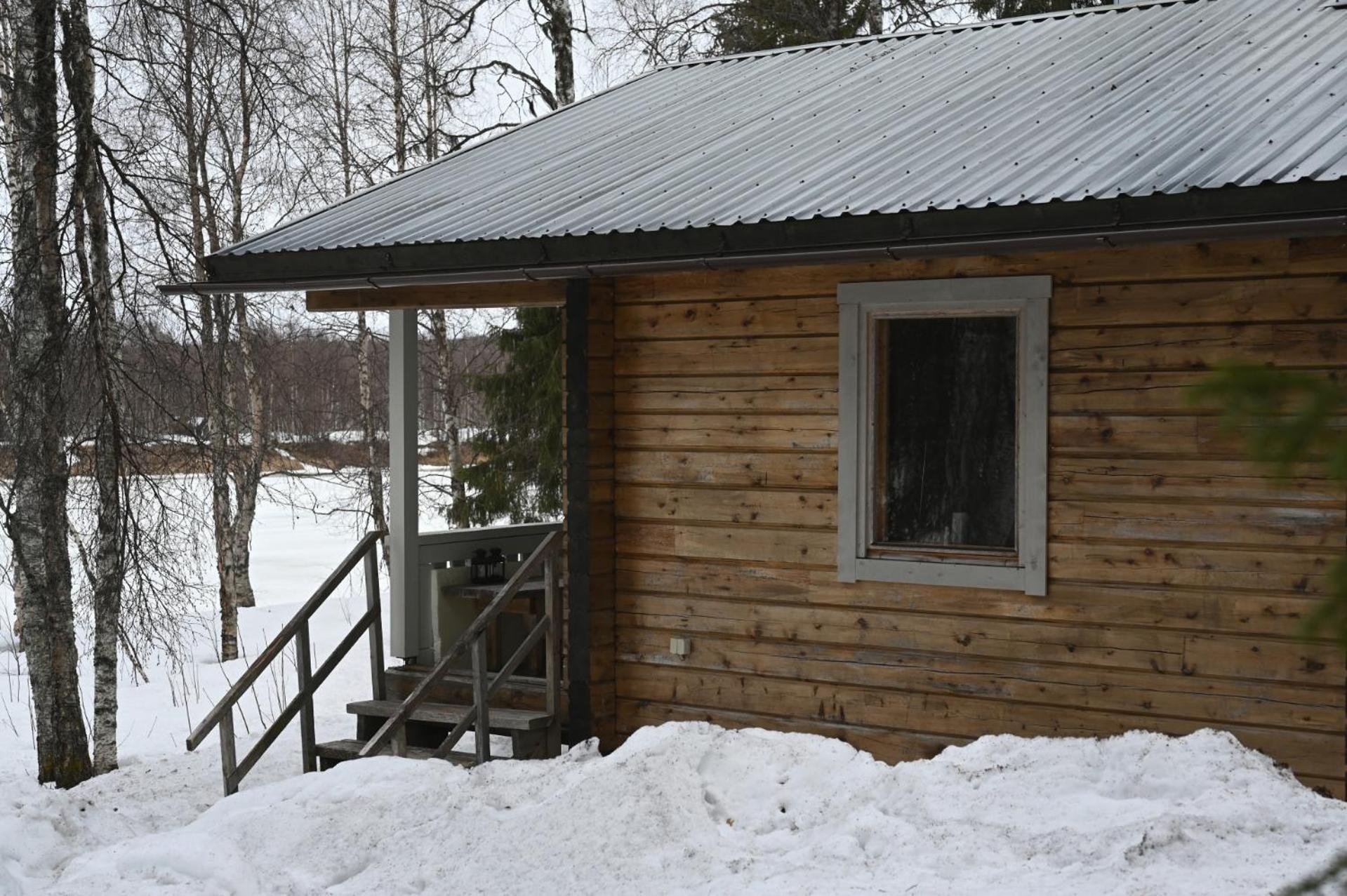 Holiday Cabin Aurora River inc Wilderness Sauna