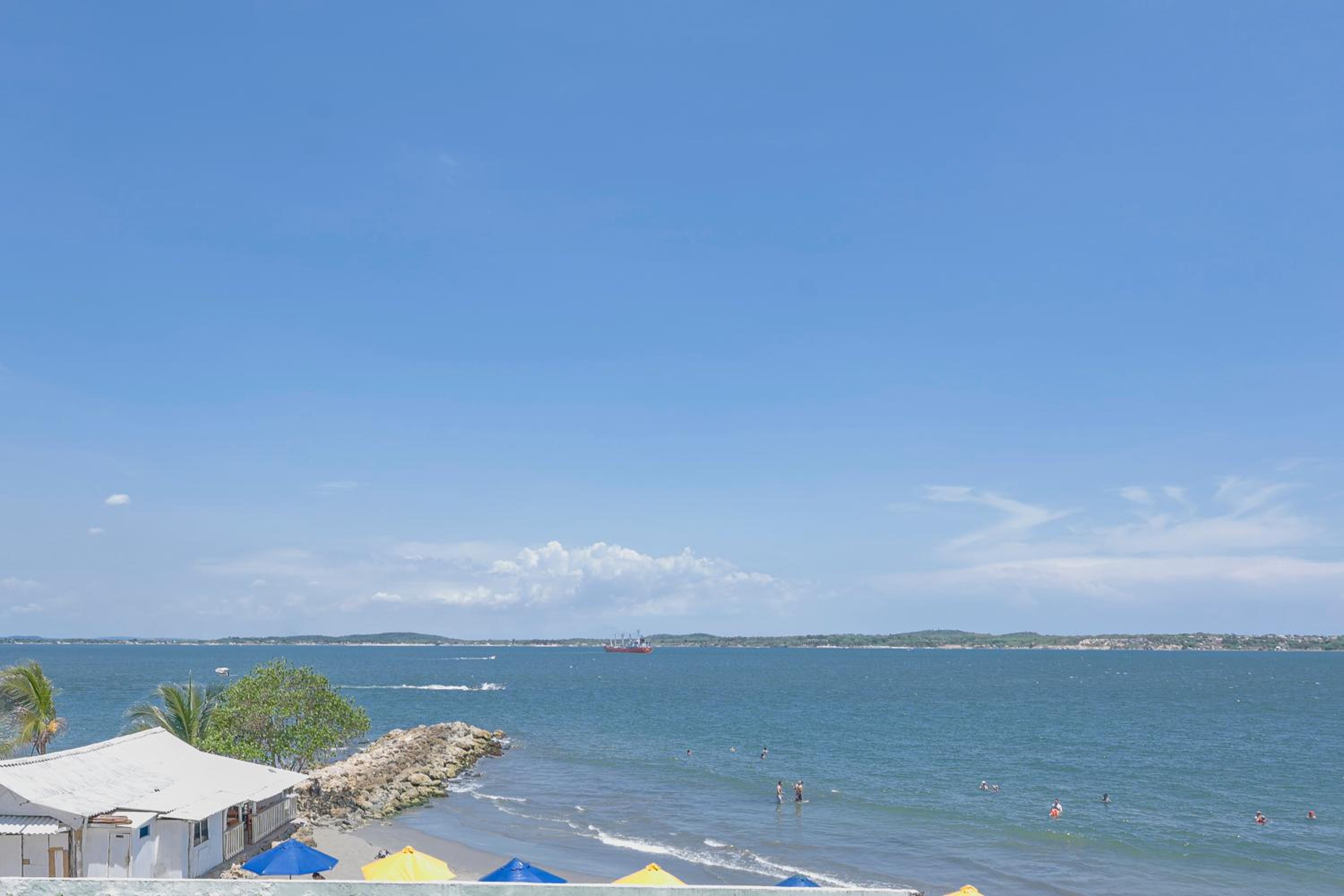 Lujoso apartamento con vista al mar